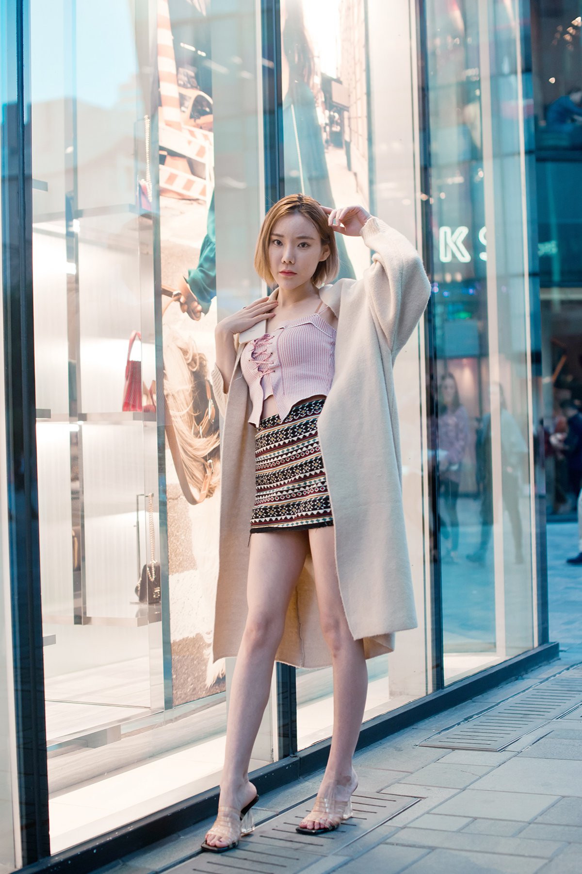 MoJing魔镜街拍 NO.013 Fashion Street Shoot Small Vest and Skirt B