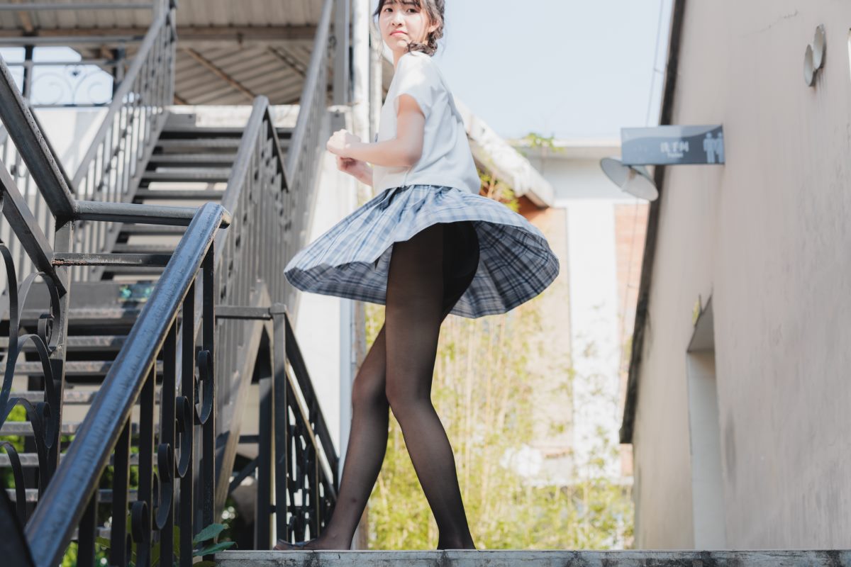 Coser@西瓜少女 Vol 002 凤凰新村 0050 8927947394.jpg