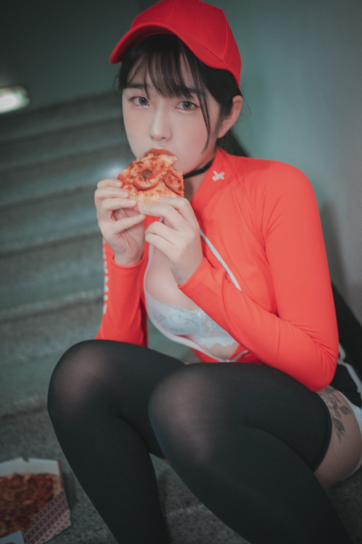 DJAWA Sonson 손손 Pizza Girl 007 1205689630.jpg