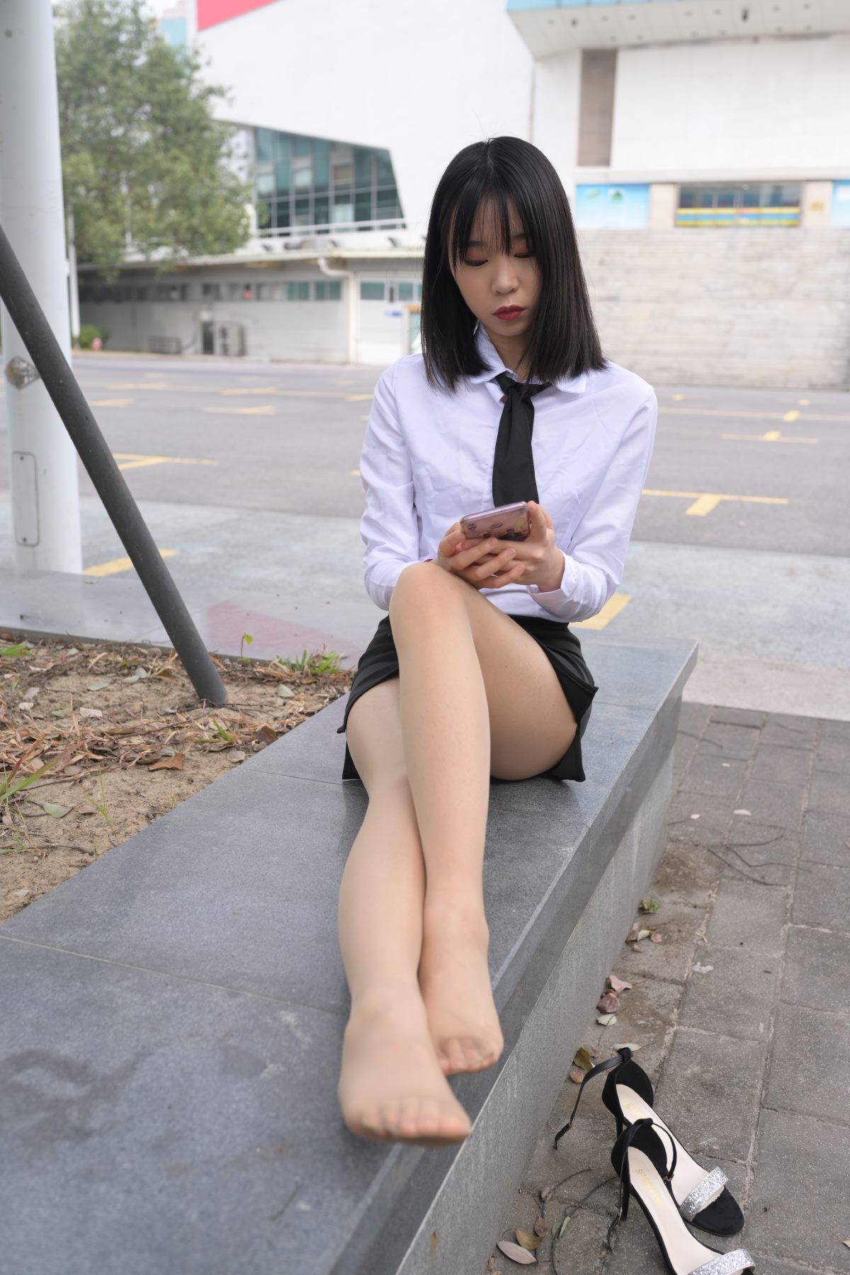 MoJing魔镜街拍 NO 084 程生街拍 商城推销美女长腿肉丝制服 C 215 2965749905.jpg