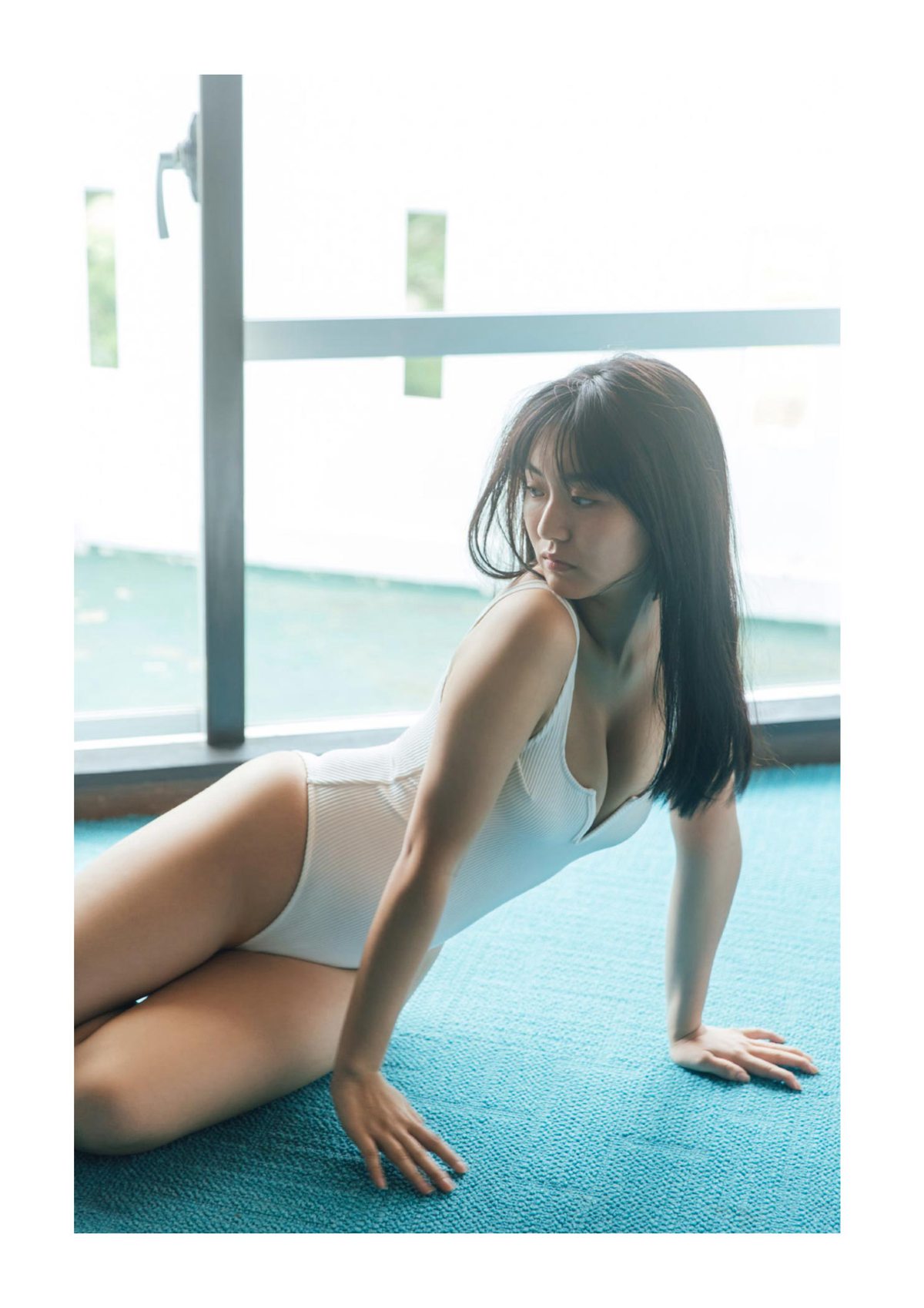 BLT Photobook 2022 02 03 Runa Toyoda 豊田ルナ Your Warmth きみのぬくもり 0013 4120094723.jpg