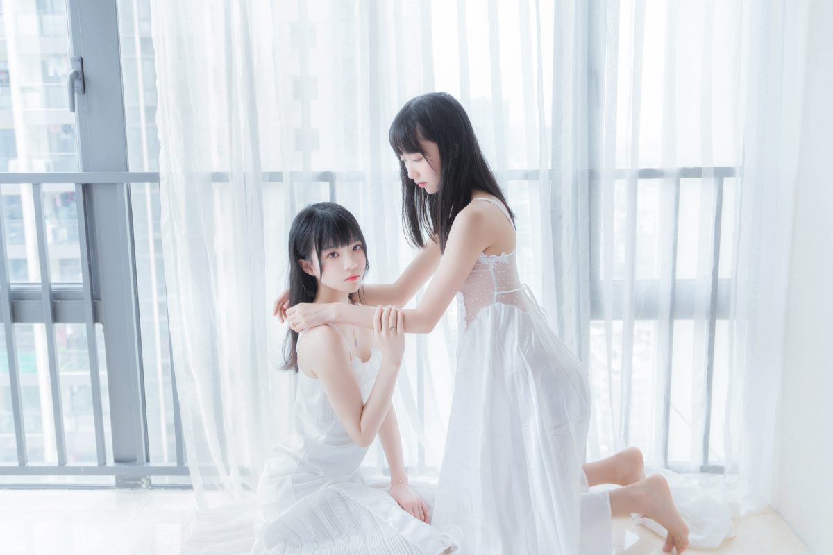 Coser@木绵绵OwO Vol 023 朝 白裙 and 白裙 0001 3481264176.jpg