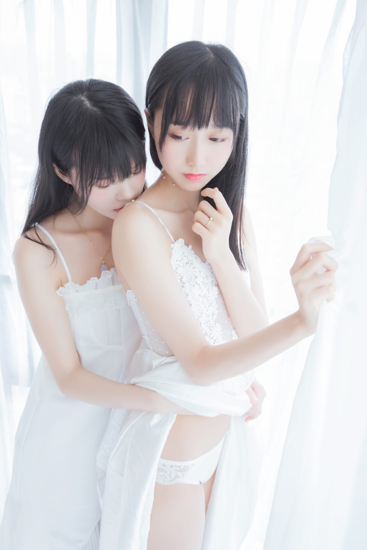 Coser@木绵绵OwO Vol 023 朝 白裙 and 白裙 0013 4553635357.jpg