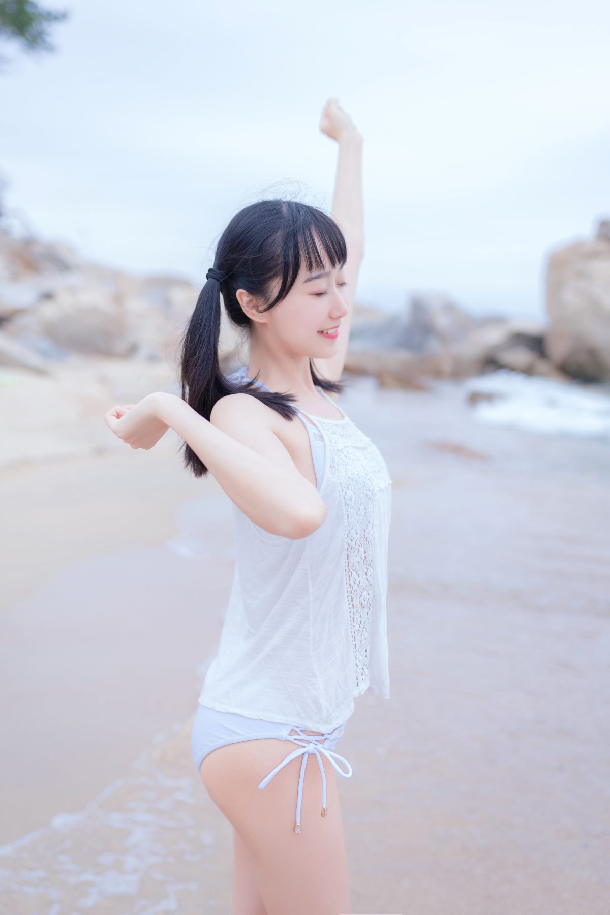 Coser@木绵绵OwO Vol 024 海边白色比基尼电子版 0005 8499248170.jpg