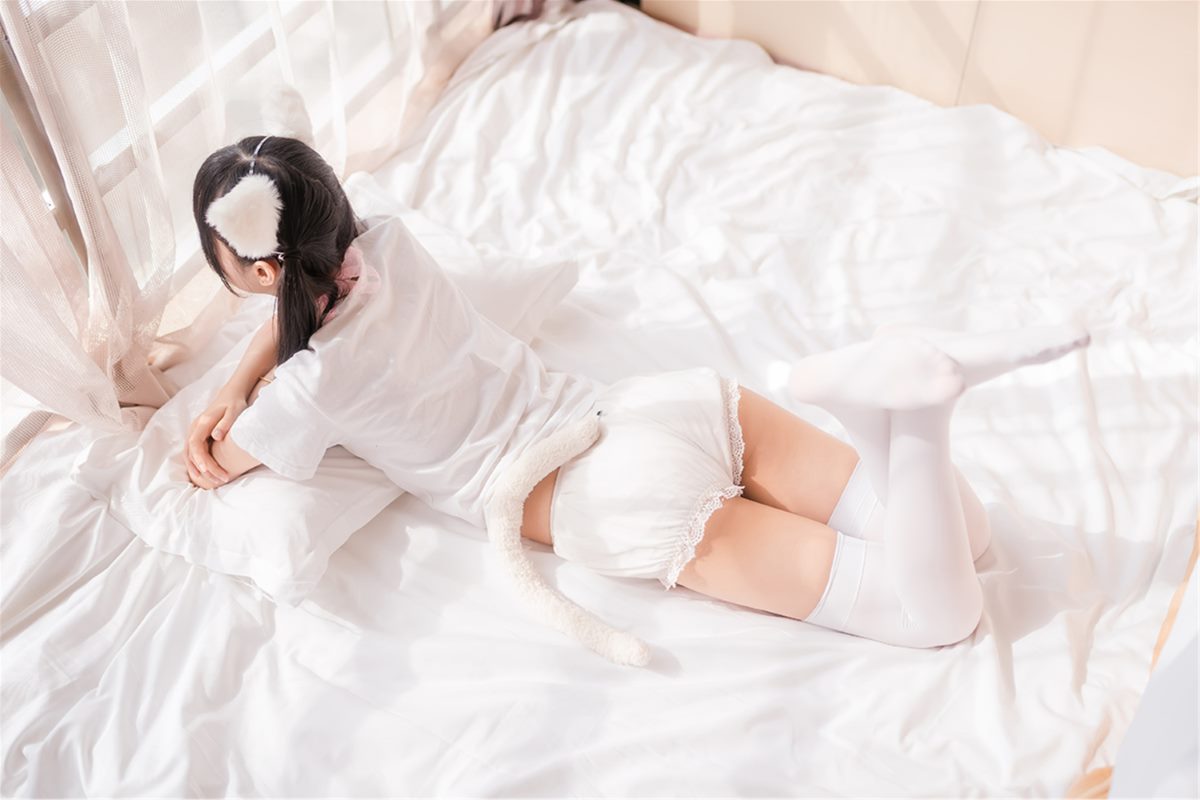 Coser@木绵绵OwO Vol 031 猫系少女 0006 0931230343.jpg