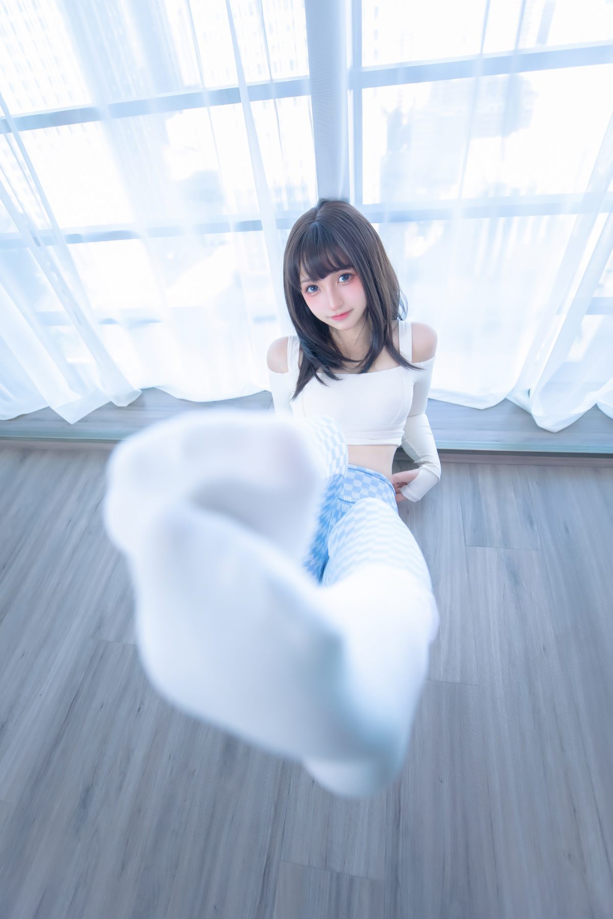 Coser@神楽坂真冬 Vol 083 蓝白格 0034 0269959914.jpg