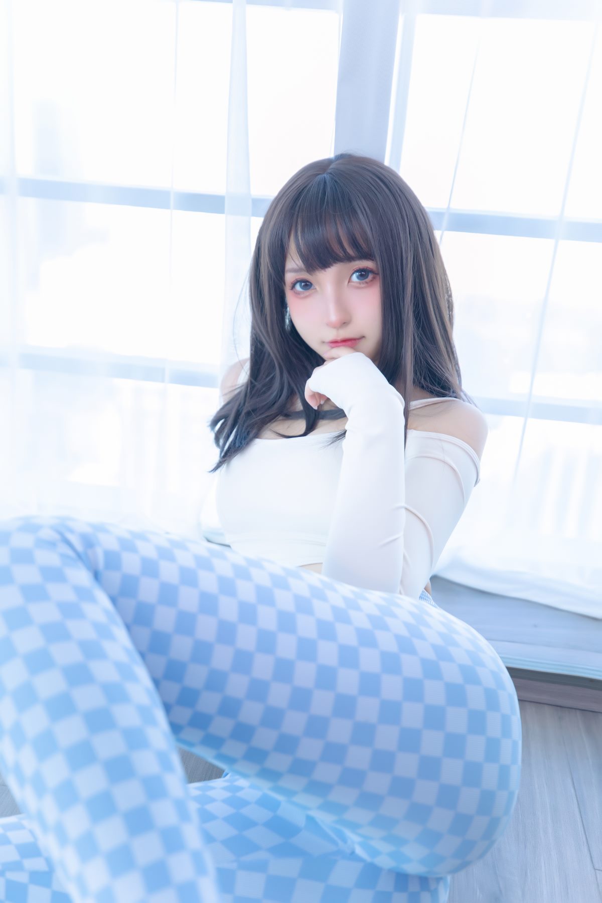 Coser@神楽坂真冬 Vol 083 蓝白格 0074 6951563914.jpg