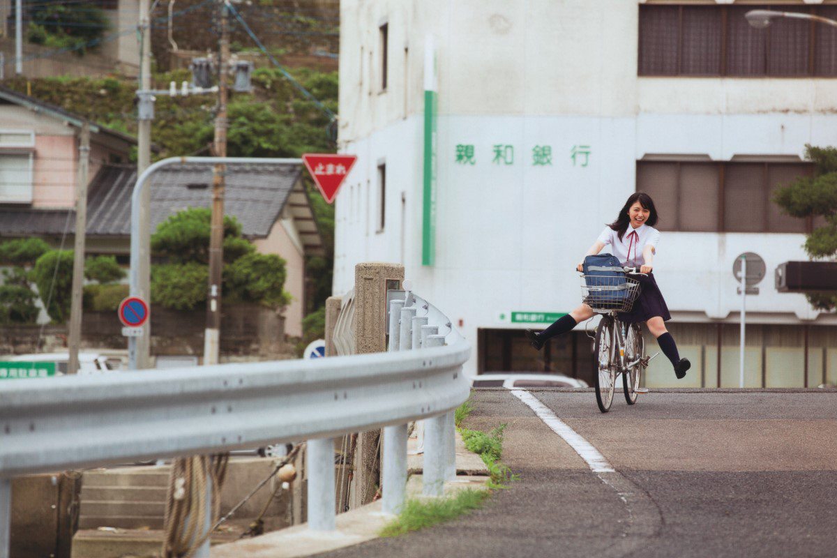 Photobook 2017 12 19 Neru Nagahama 長濱ねる1st写真集 ここから B 00084 085 Double Page 9664445259.jpg