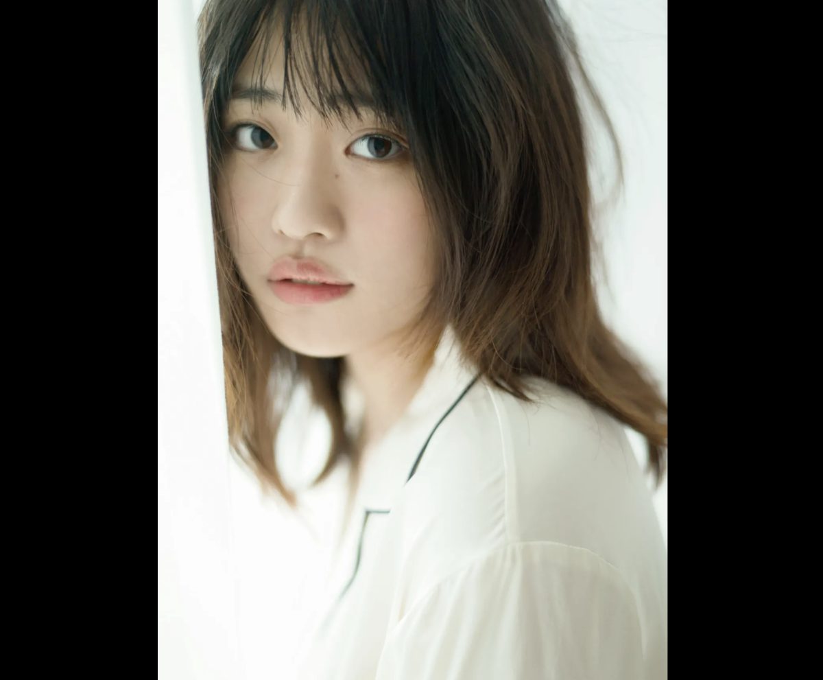 Photobook 2021 02 12 Momoka Ishida 石田桃香 1st Photobook MOMOKA 094 5968896927.jpg