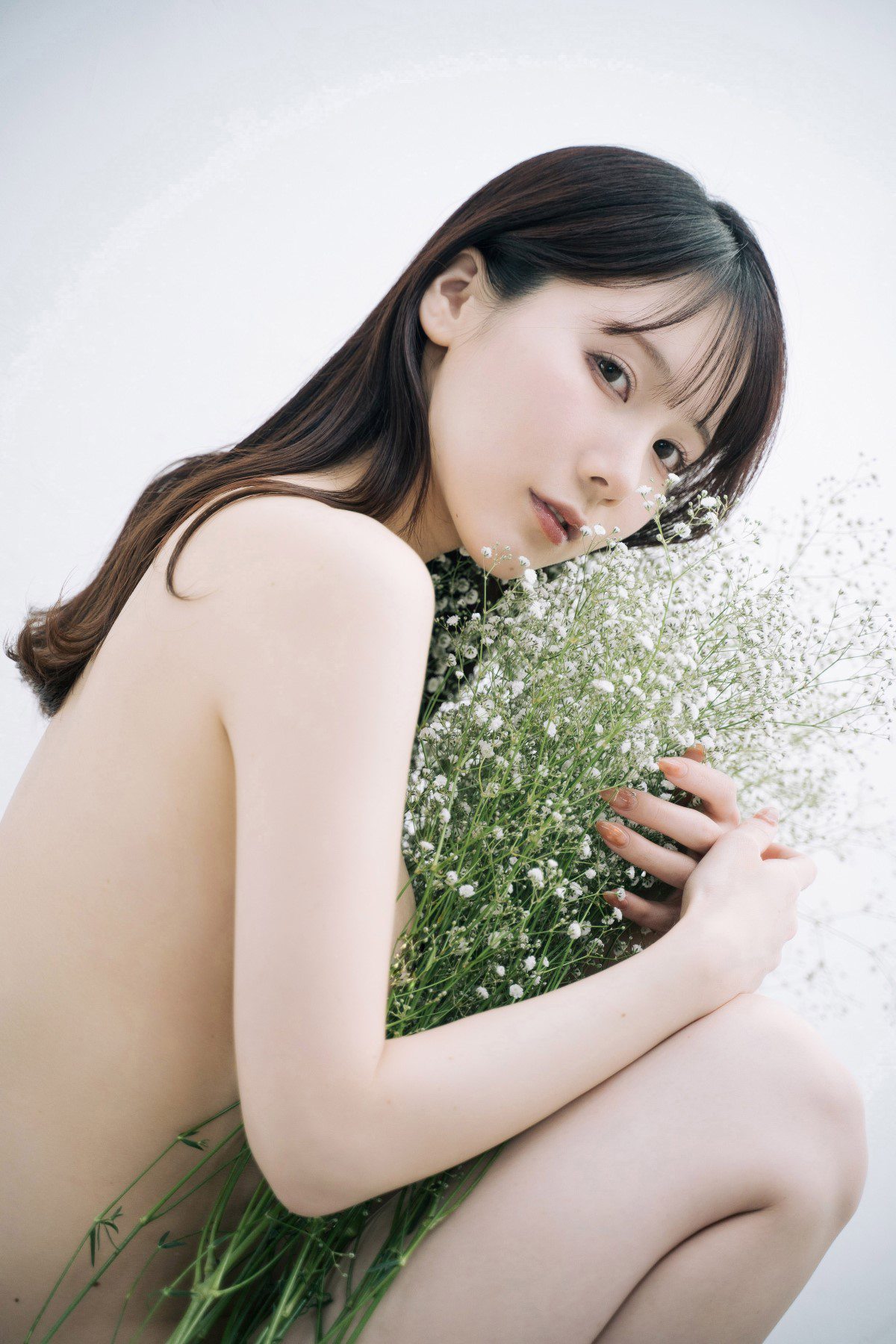 Photobook 2022 05 21 Kenken けんけん Bouquet 003 8705131595.jpg