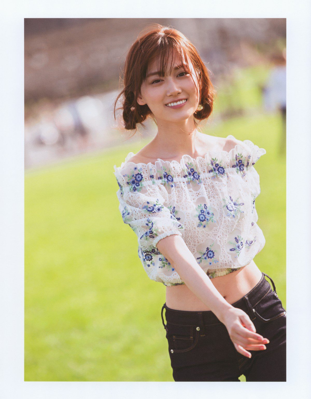 Photobook 乃木坂46 山下美月1st写真集 忘れられない人 A 00005 9830851406.jpg