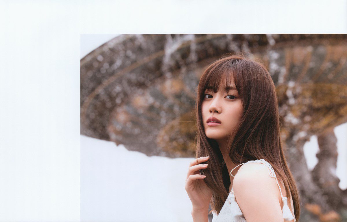 Photobook 乃木坂46 山下美月1st写真集 忘れられない人 A 00022 023 Double age 3359451020.jpg