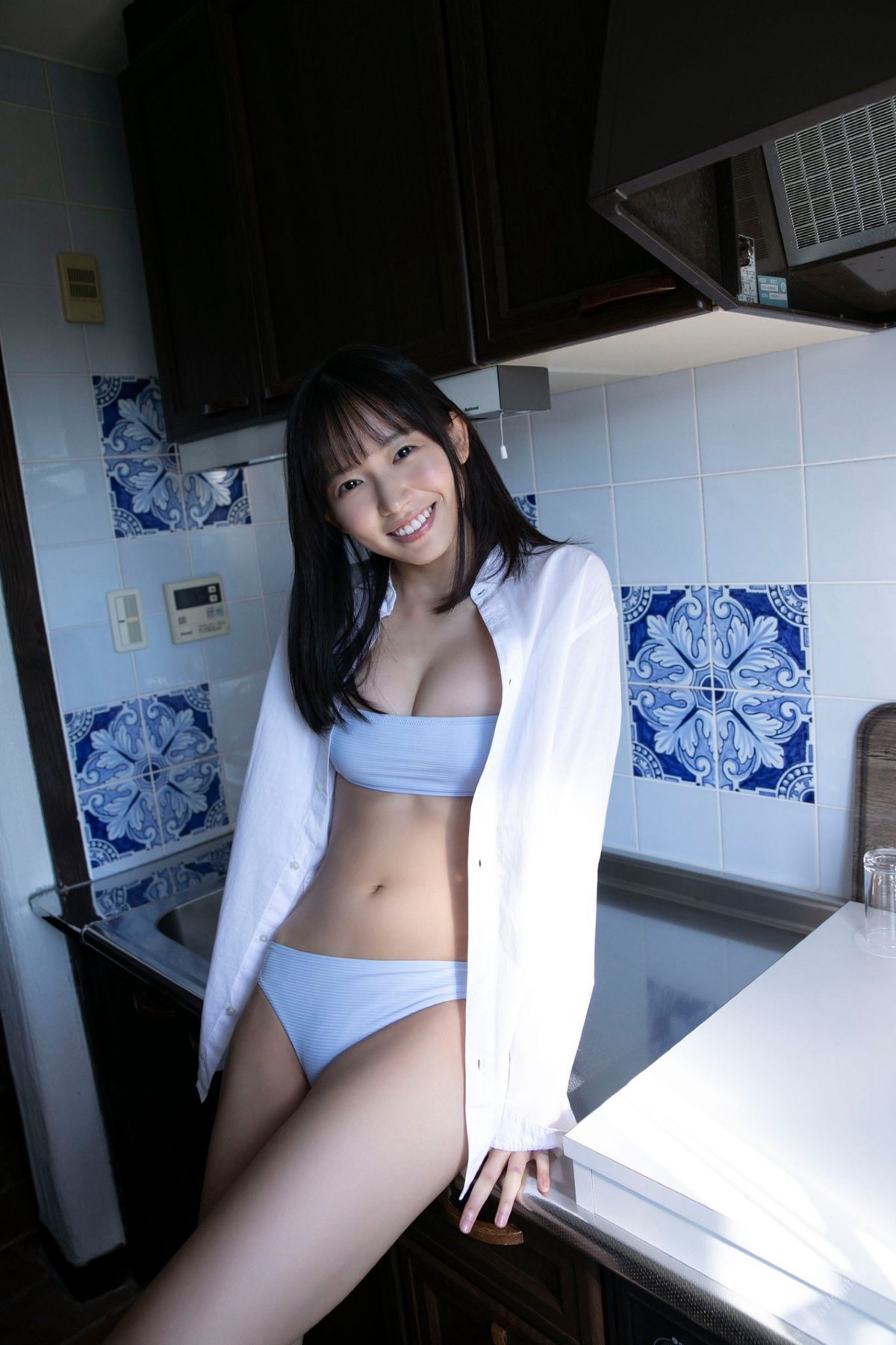 SPA Photobook 2021 06 25 Nene Shida 志田音々 Best pure girl 全力ピュア少女 000025 8254041871.jpg