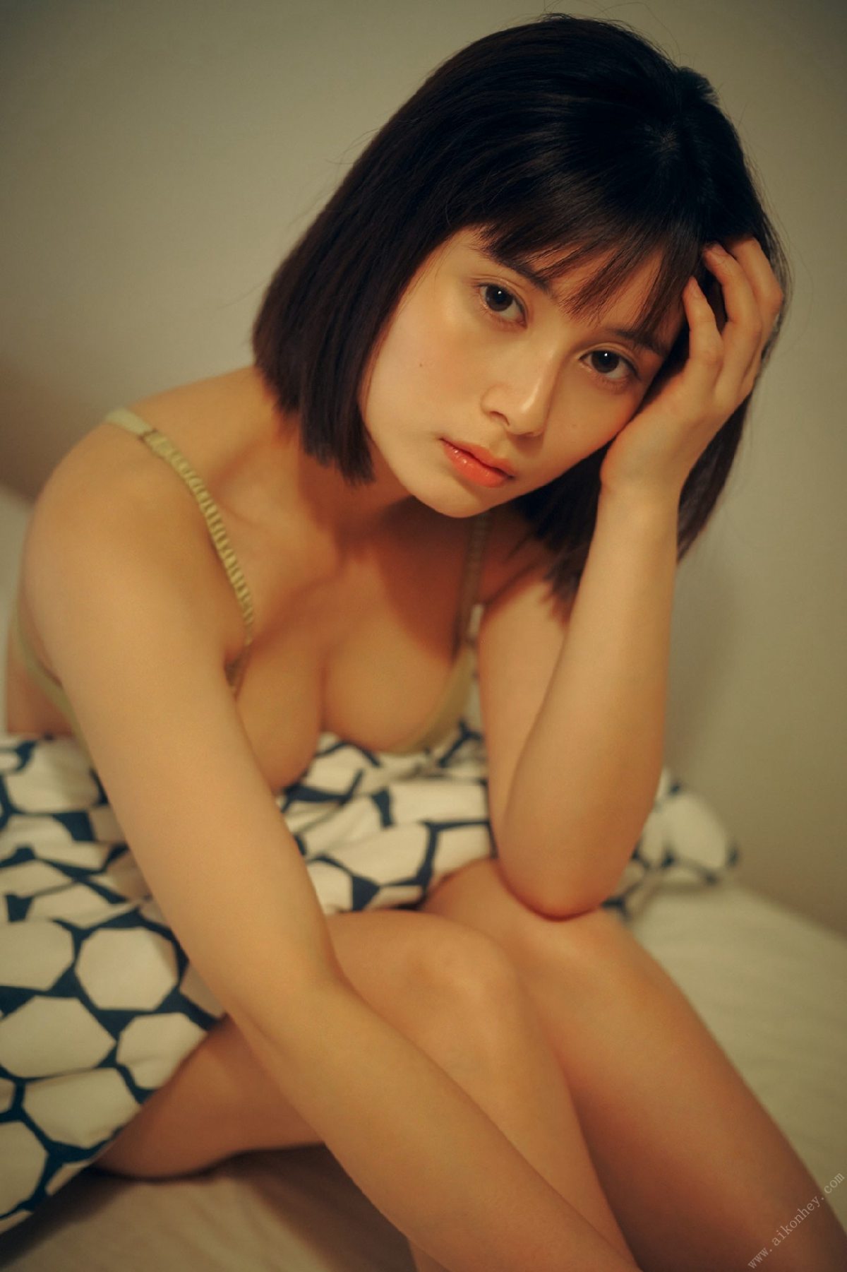 SPA Photobook 2021 12 21 Sakurako Okubo 大久保桜子 Nice upset 素敵な番狂わせ 0037 5804786008.jpg