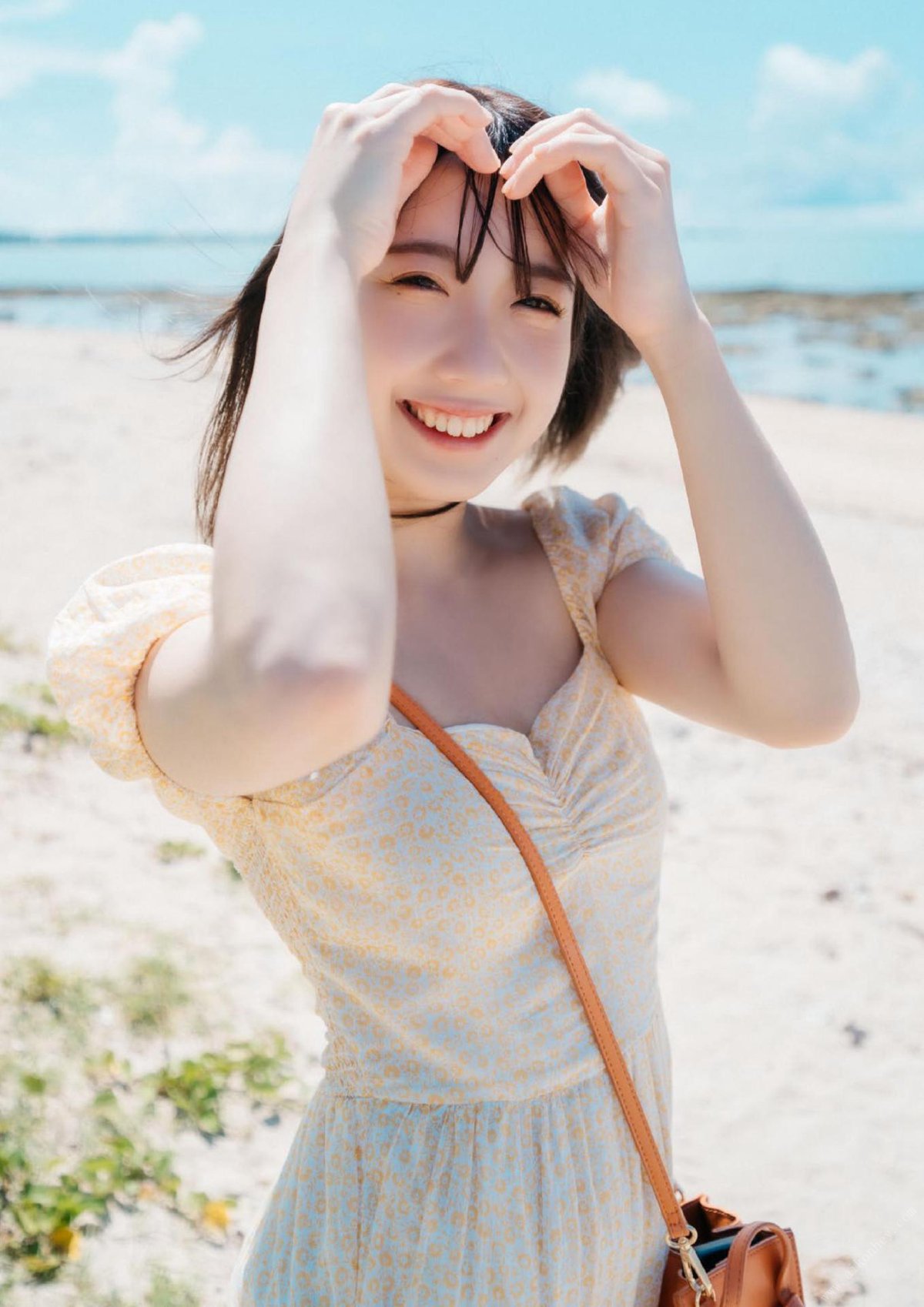 Photobook Momo Taiga 大河もも Vibrant  2021 12 28 A 0048 9793941222.jpg