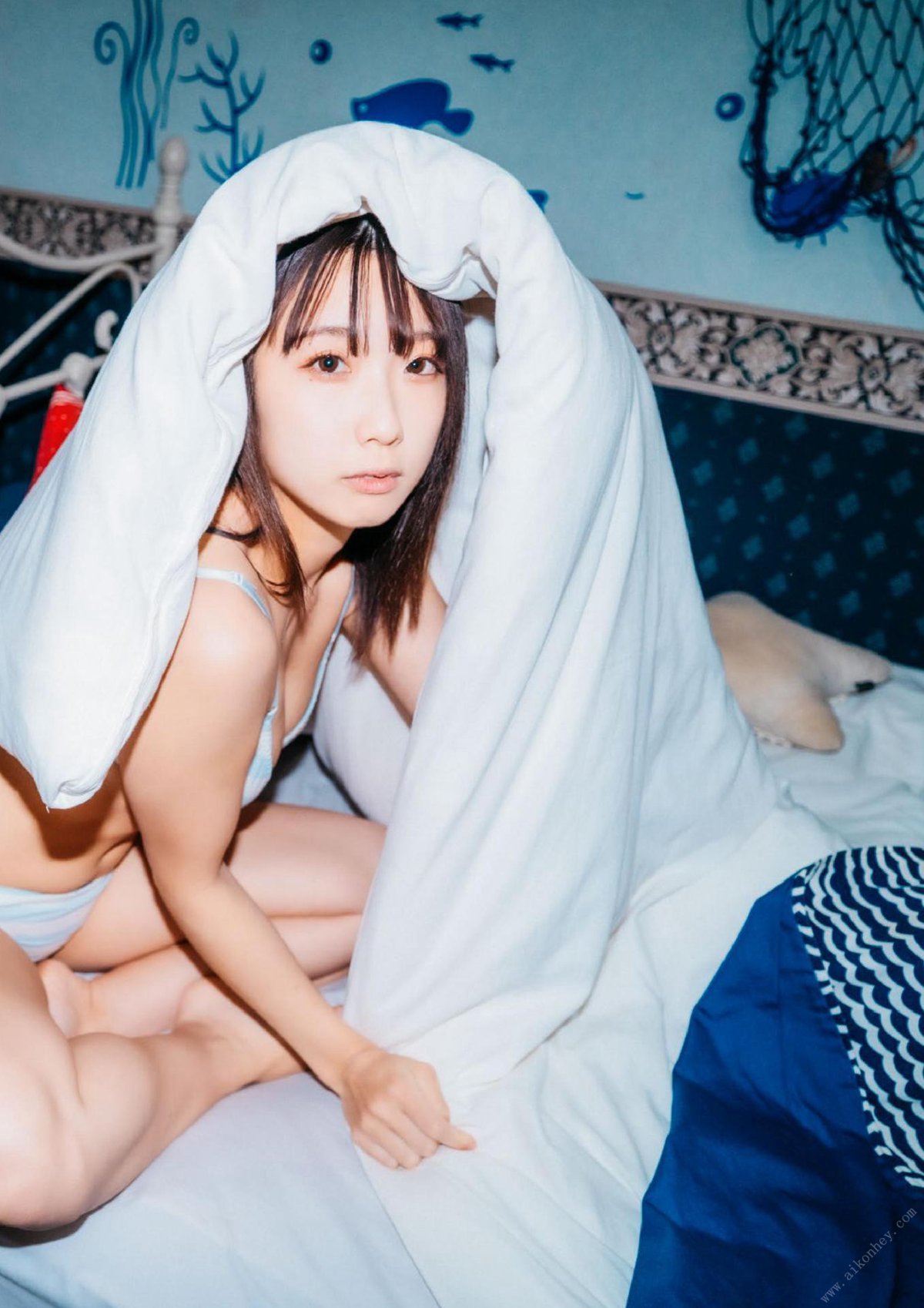 Photobook Momo Taiga 大河もも Vibrant  2021 12 28 B 0079 1207359721.jpg