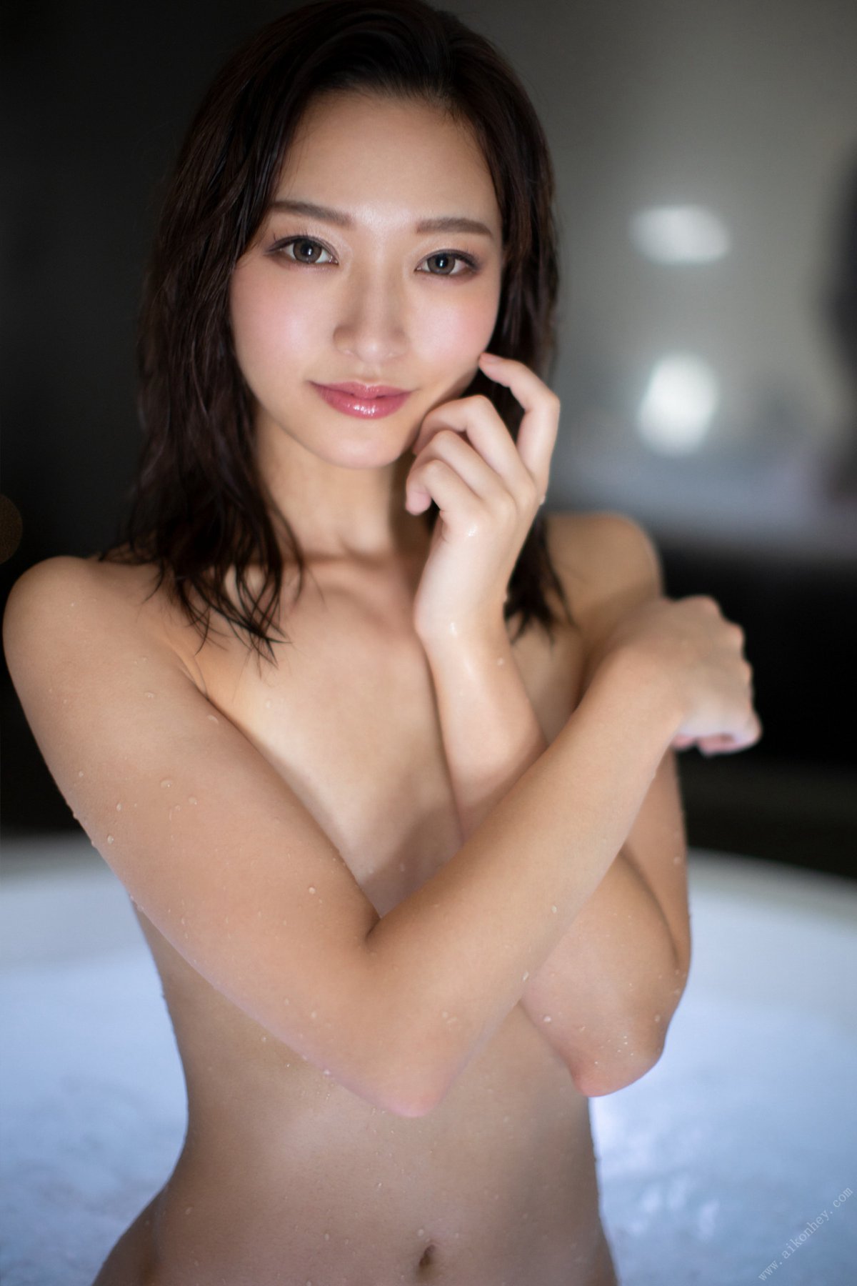 Photobook Yu Rukawa 流川夕 First naked First take off はじめての裸 初脱ぎ 2021 10 15 B 0051 4557497447.jpg