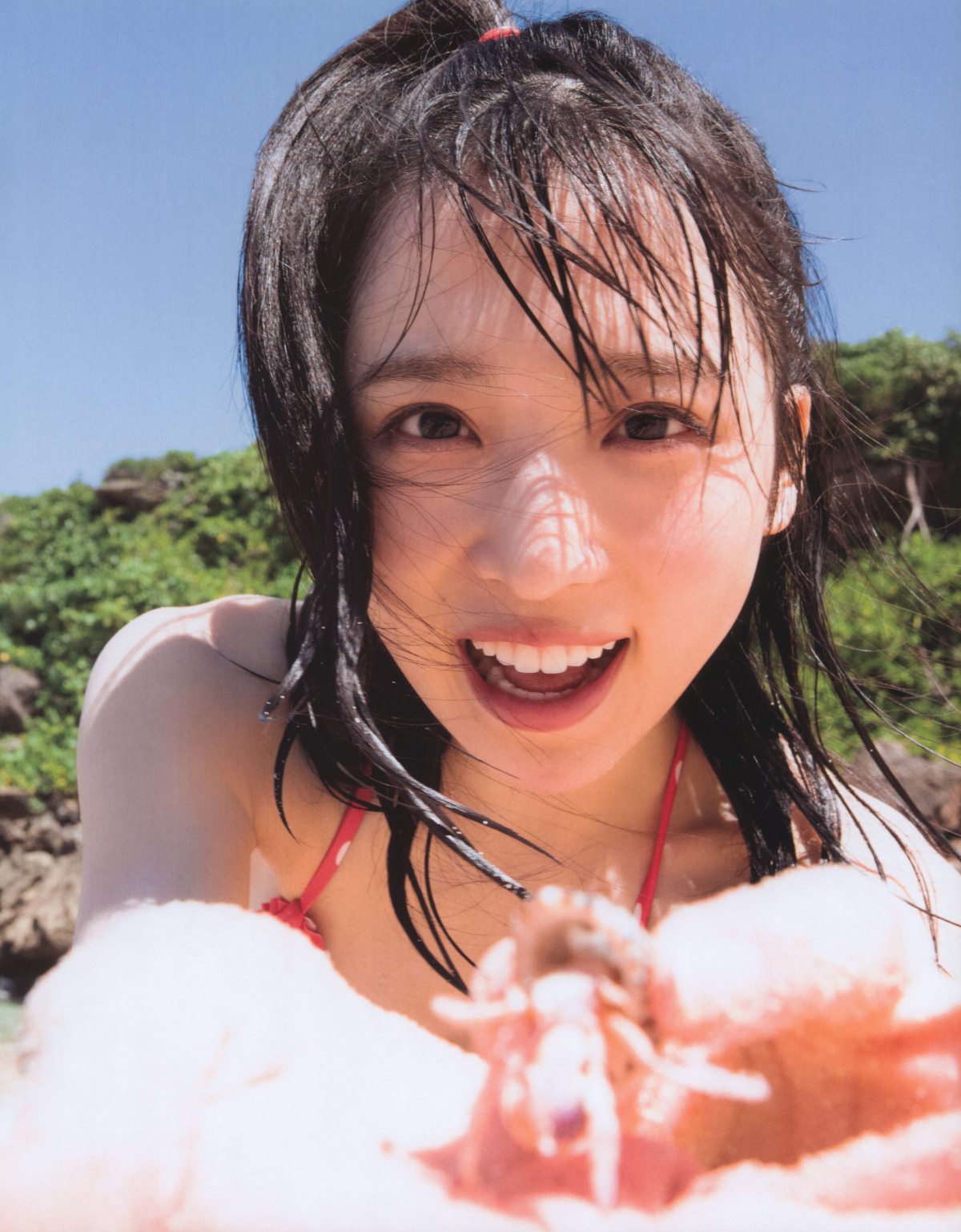 Photobook Yui Oguri 小栗有以 1st Photobook From the day I met you 君と出逢った日から 2022 01 18 0108 3061116190.jpg