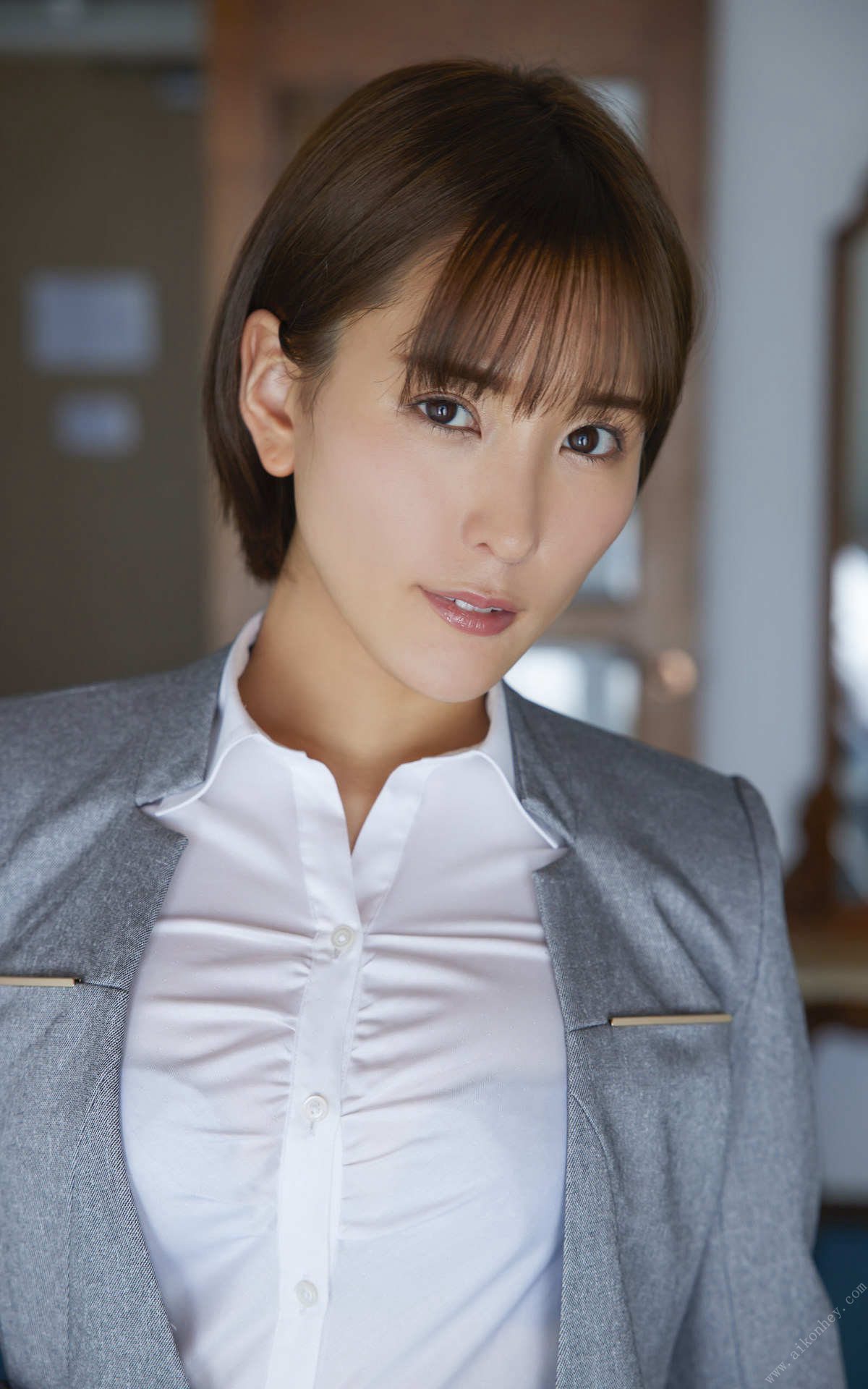 Photobook Yumi Asahina 朝比奈祐未 Shameless secretary Ver 2 破廉恥セクレタリー Ver 2 2022 07 07 A 0063 6687256221.jpg