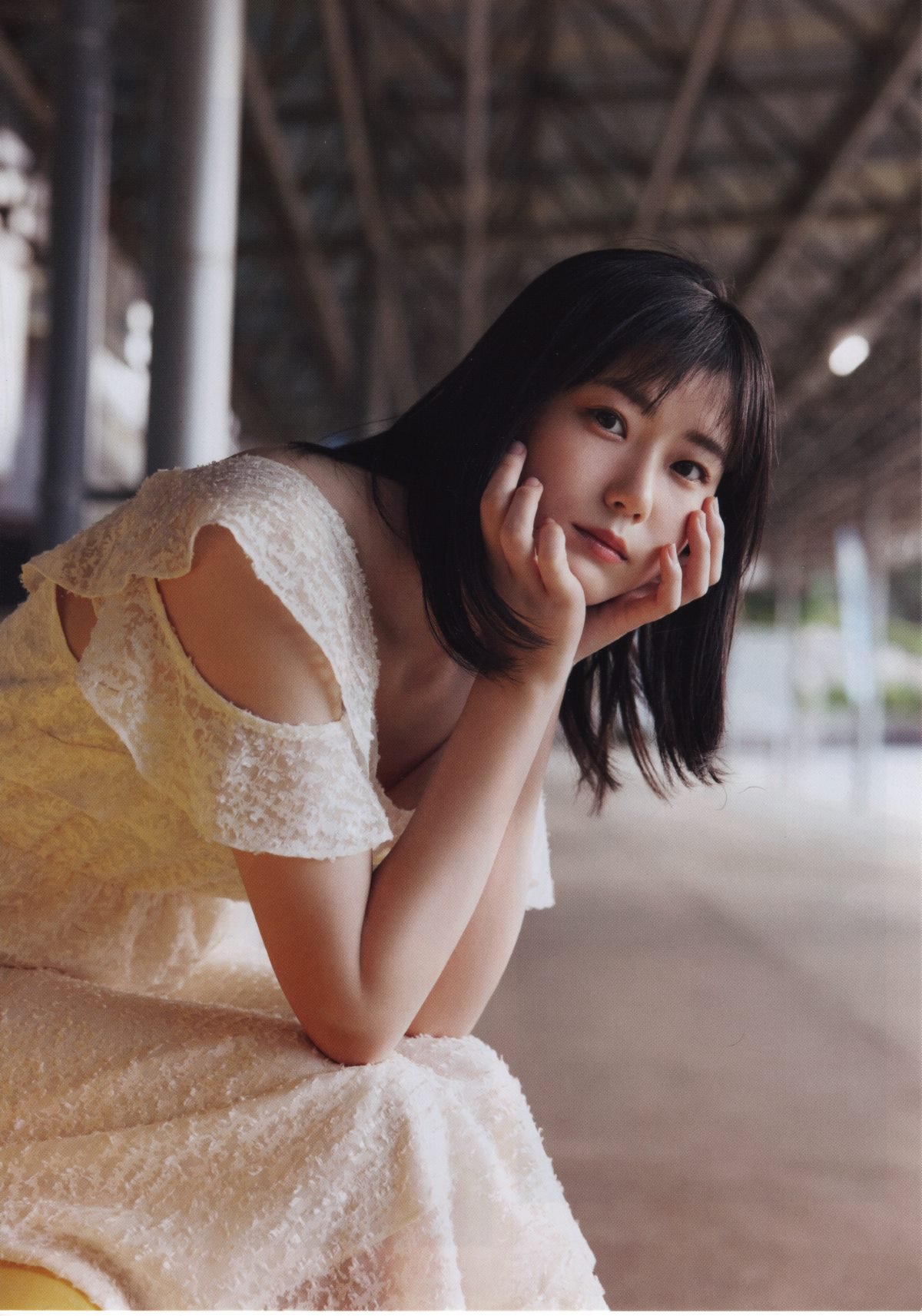 Photobook Yumiko Takino 瀧野由美子 1st Photobook I dont know you well yet 君のことをまだよく知らない 2021 09 22 0028 3519549360.jpg