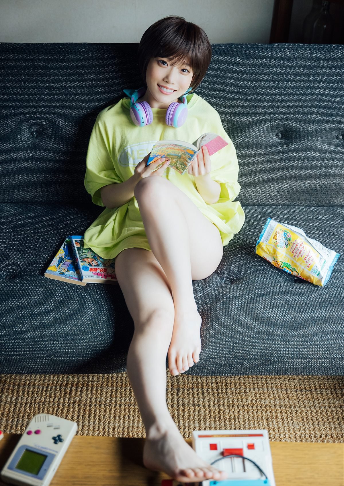 Photobook デジタル限定 YJ PHOTO BOOK 岸みゆババババンビ写真集 岸みゆ劇場 日本一可愛くて個性的な美人三姉妹 0015 7363933631.jpg