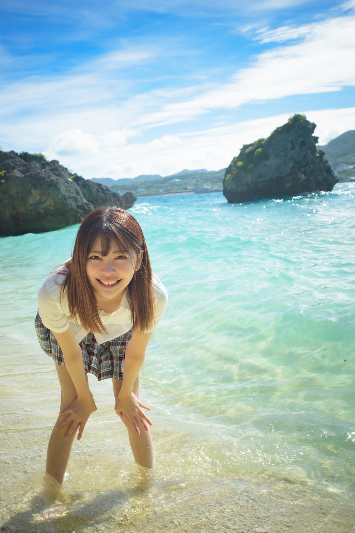 夏 駆ける 空 Blue sky Blue  森日向子ヘアヌード写真集 0016 7655041046.jpg