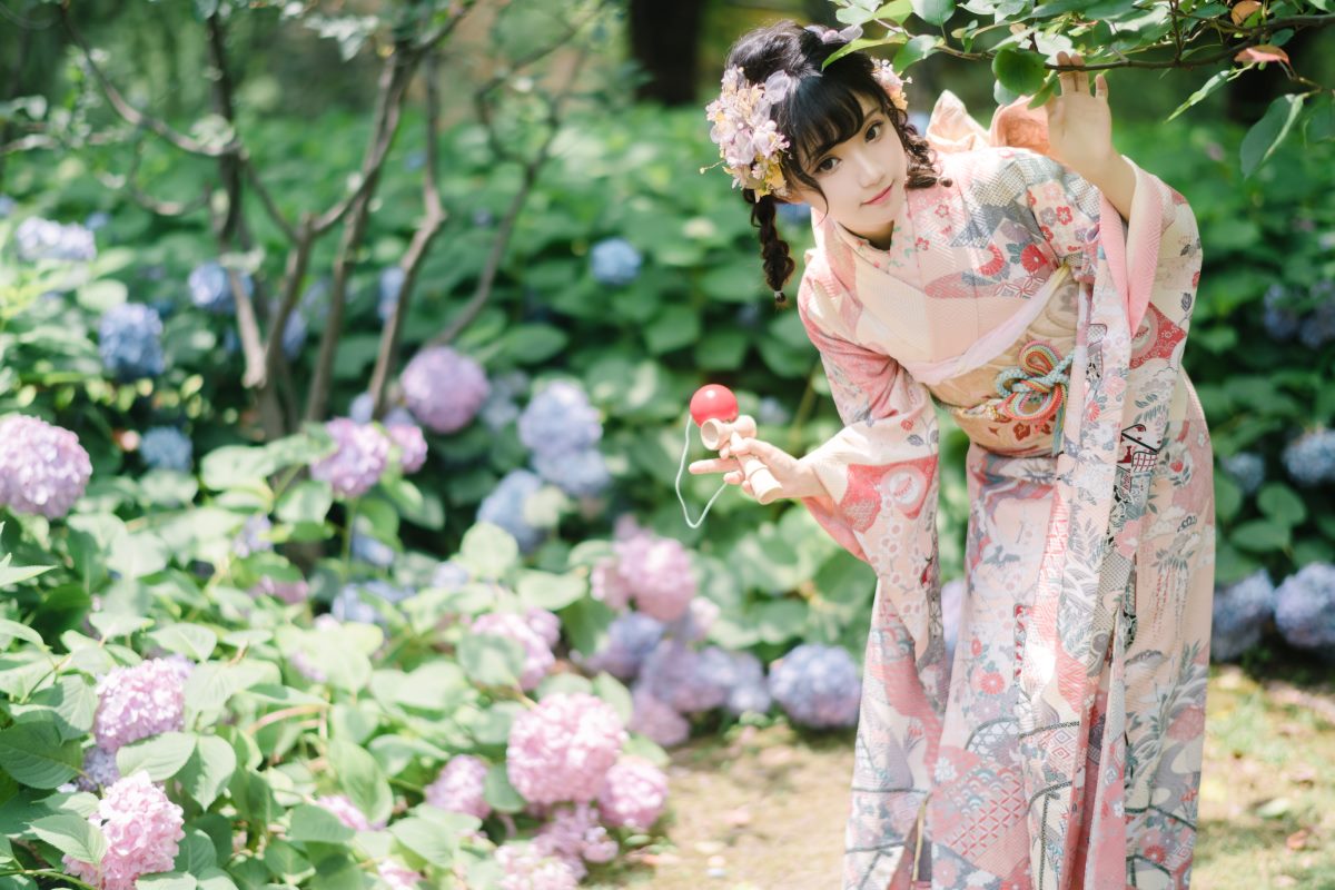 Coser@花柒Hana Vol 009 绣球花和服 0002 6641731256.jpg