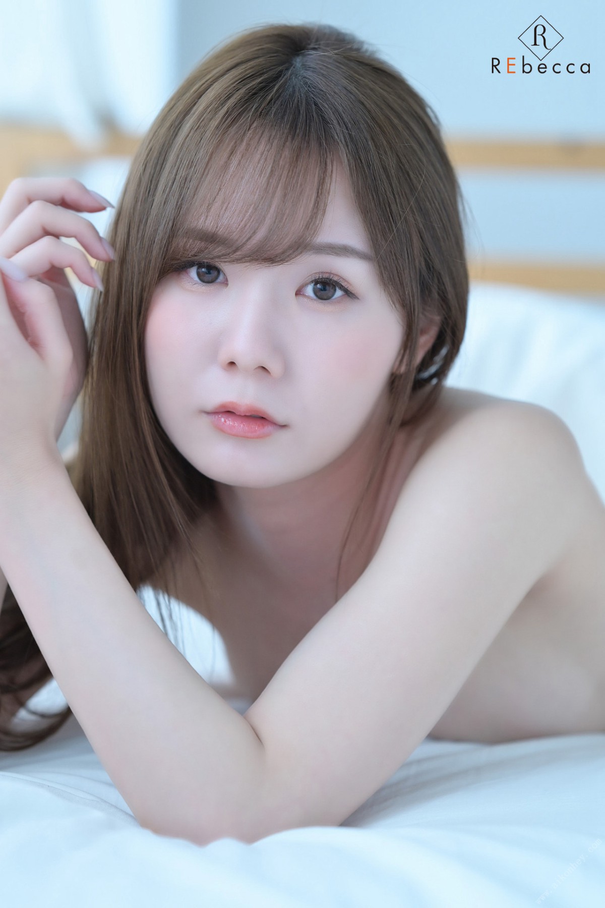 Photobook Miru 新しい私が待ってる miru S級アイドル Rebecca 0065 5934439439.jpg