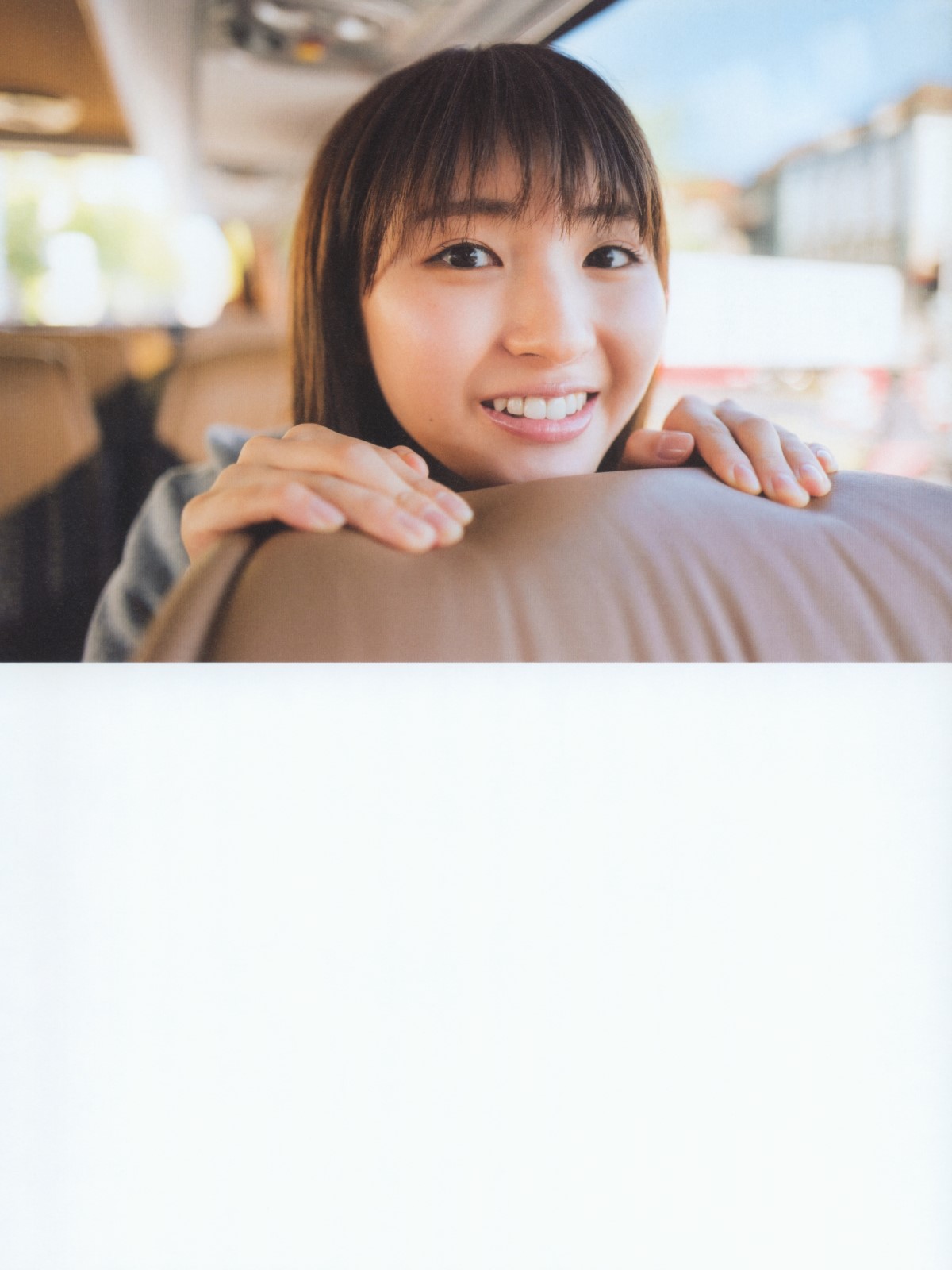 Photobook 2018 12 12 Sayuri Inoue 井上小百合 Existence 0006 3933683937.jpg