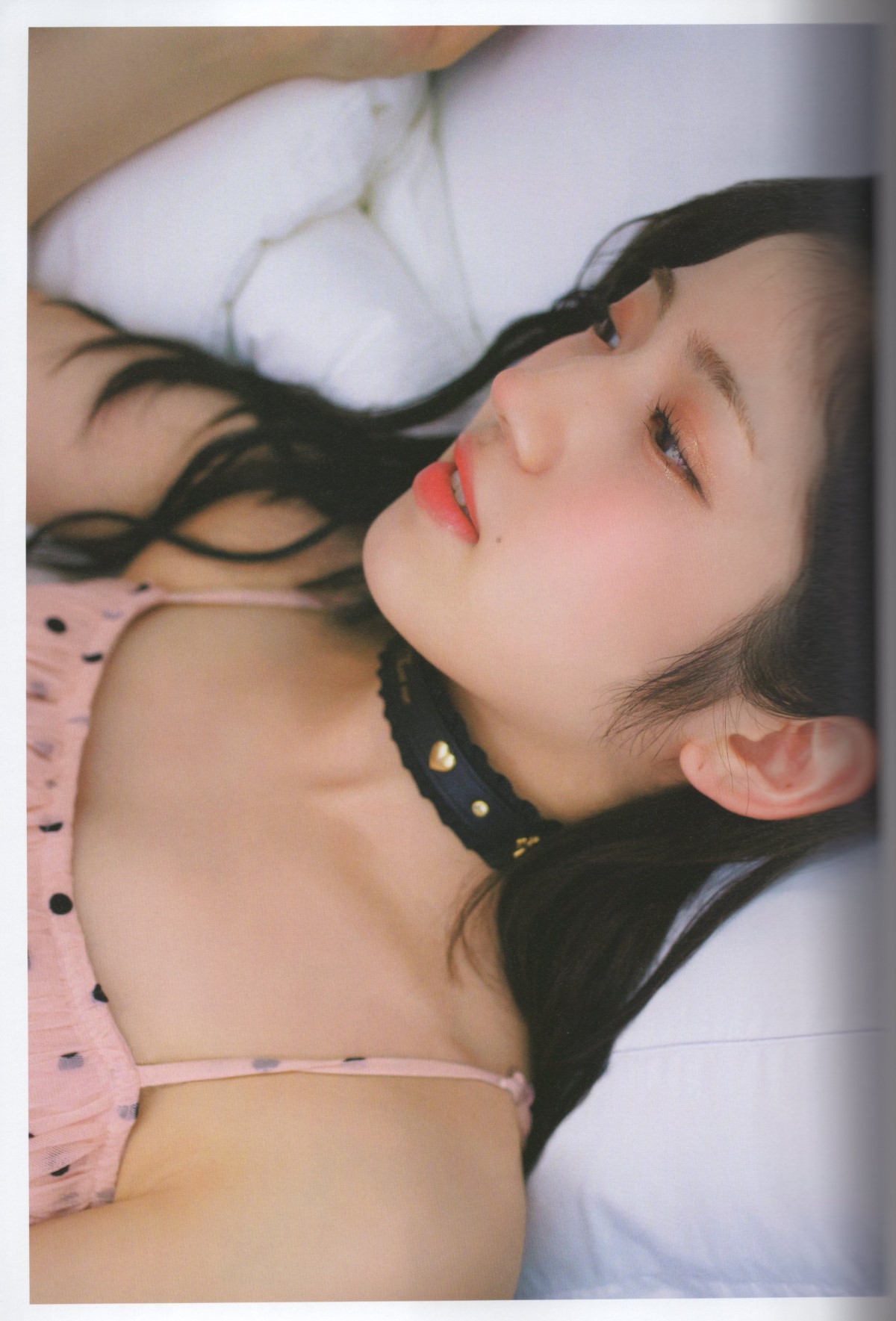 Photobook 2022 09 08 Yuiri Murayama 村山彩希 I Like Normal 0061 8126912736.jpg