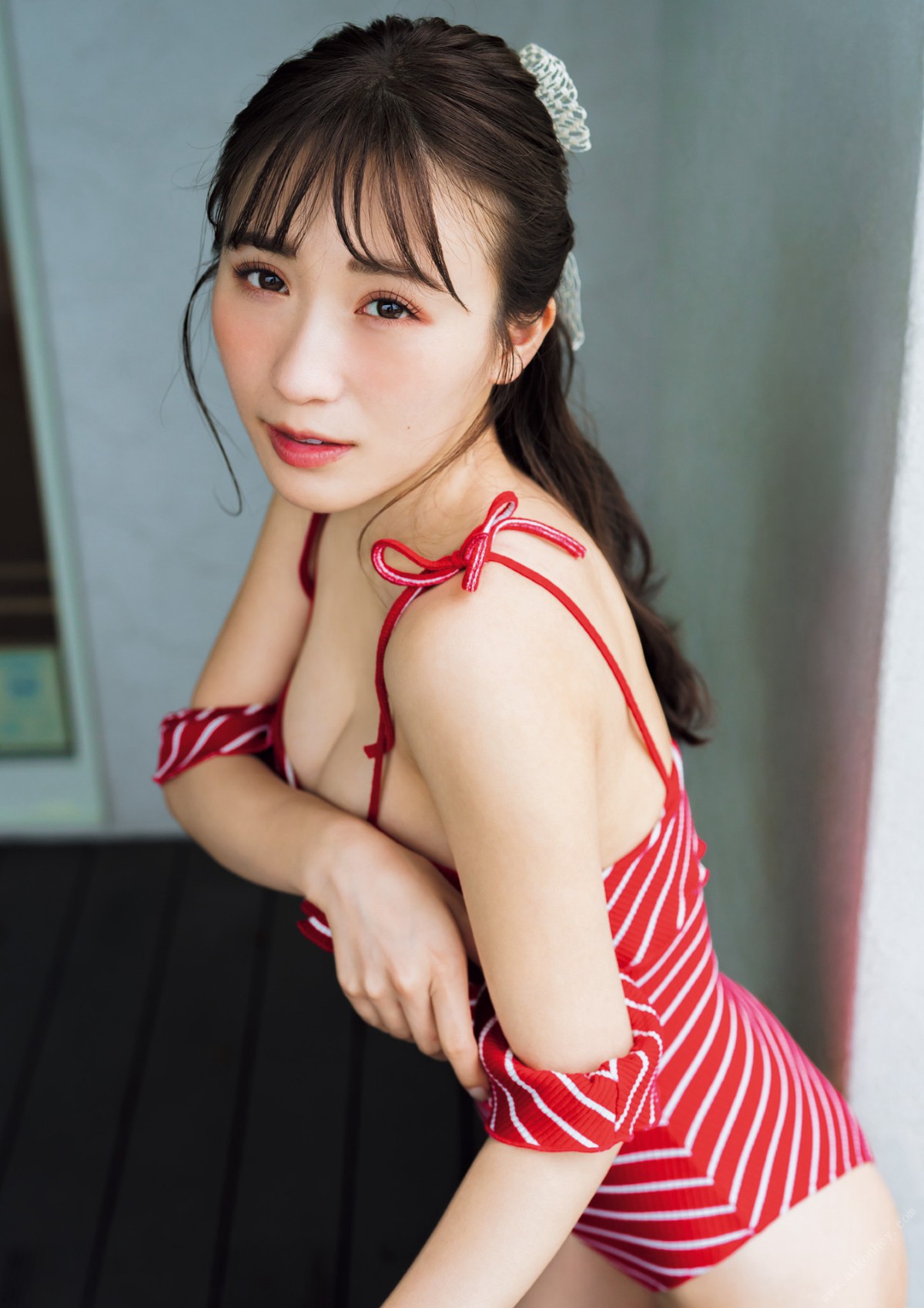 Photobook 2022 09 22 Ema Ito 伊藤愛真 1st Photobook Soleil ソレイユ A 0053 3758297924.jpg