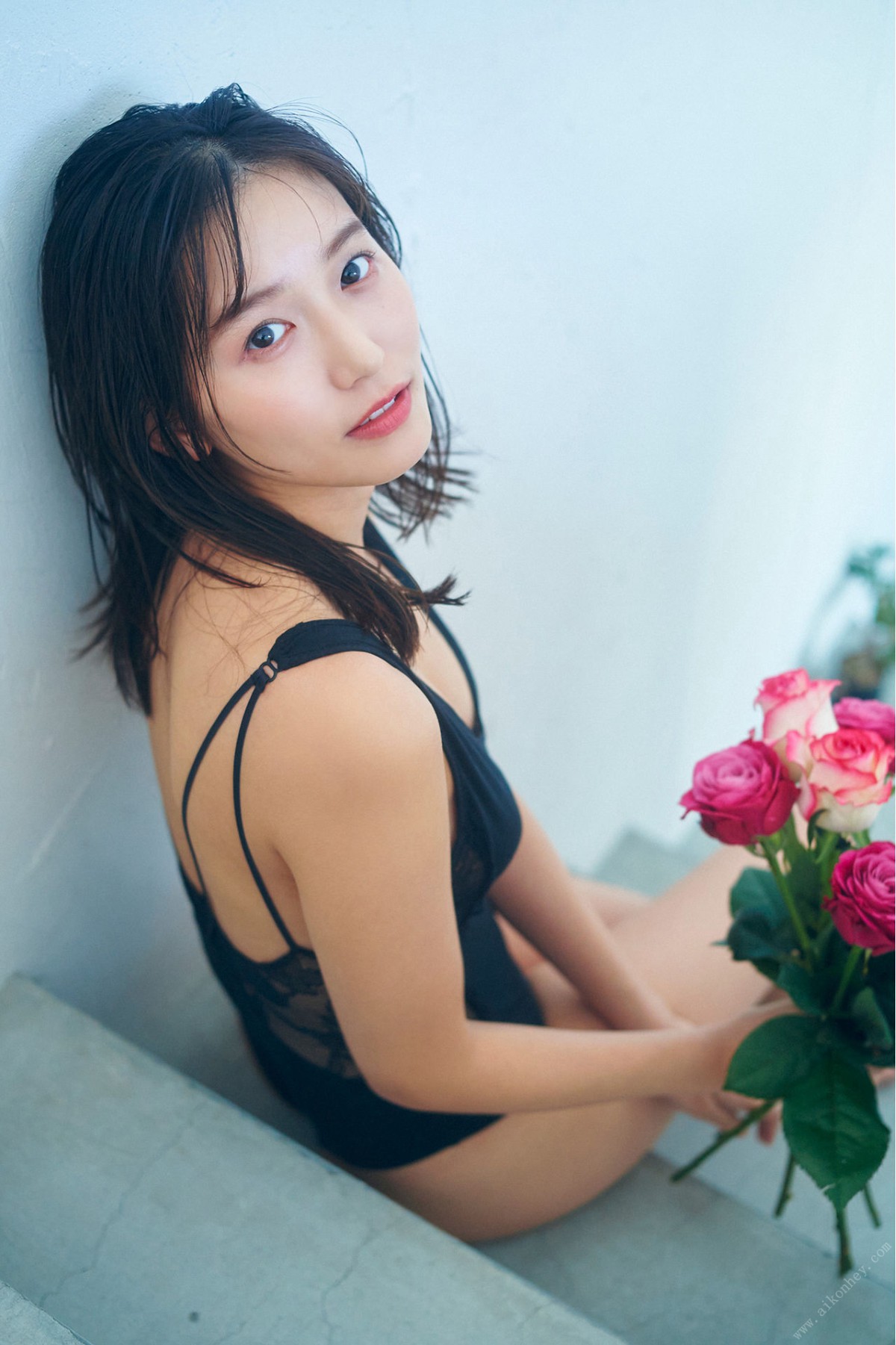 Young Magazine Photobook 2022 09 16 Nene Shida 志田音々 Next Oshi Girl 1 4 Next Part 4 0017 0655889327.jpg