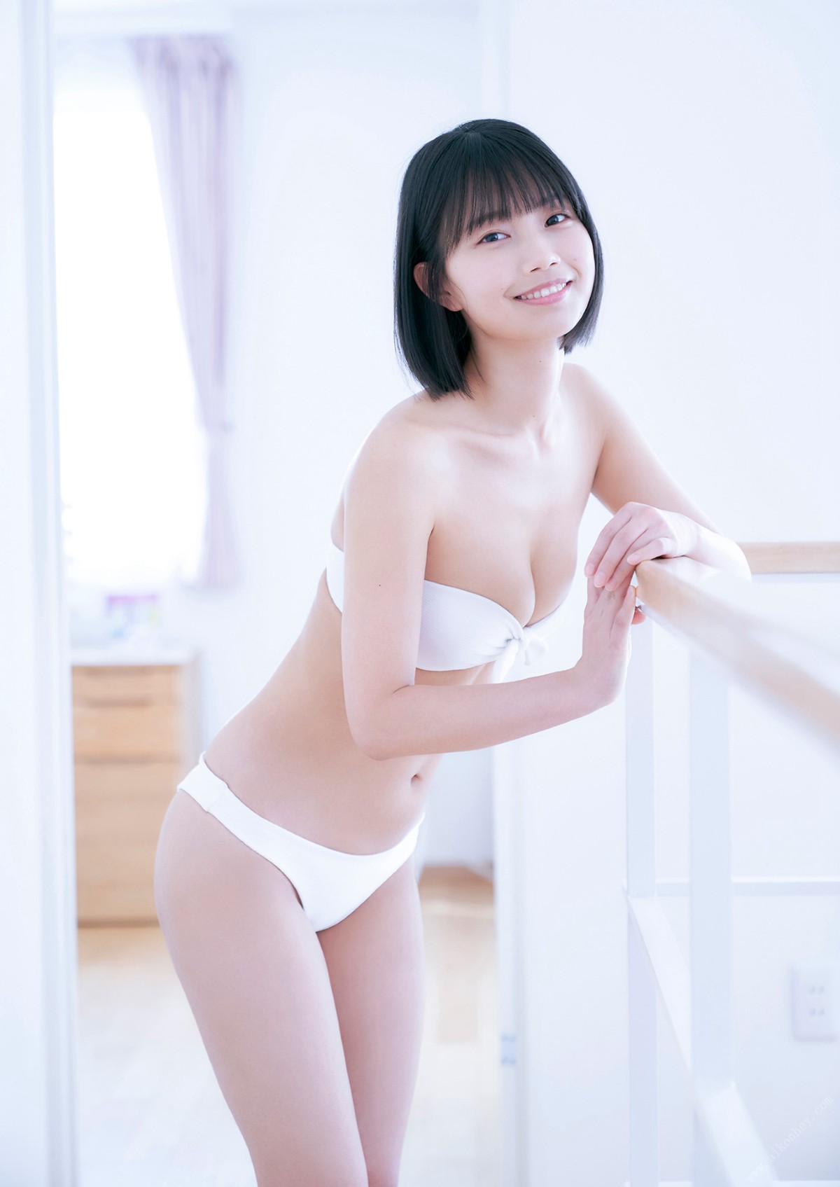 Photobook 2021 06 21 Natsume Aya 夏目綾 Aya Summer 0001 0656787995.jpg