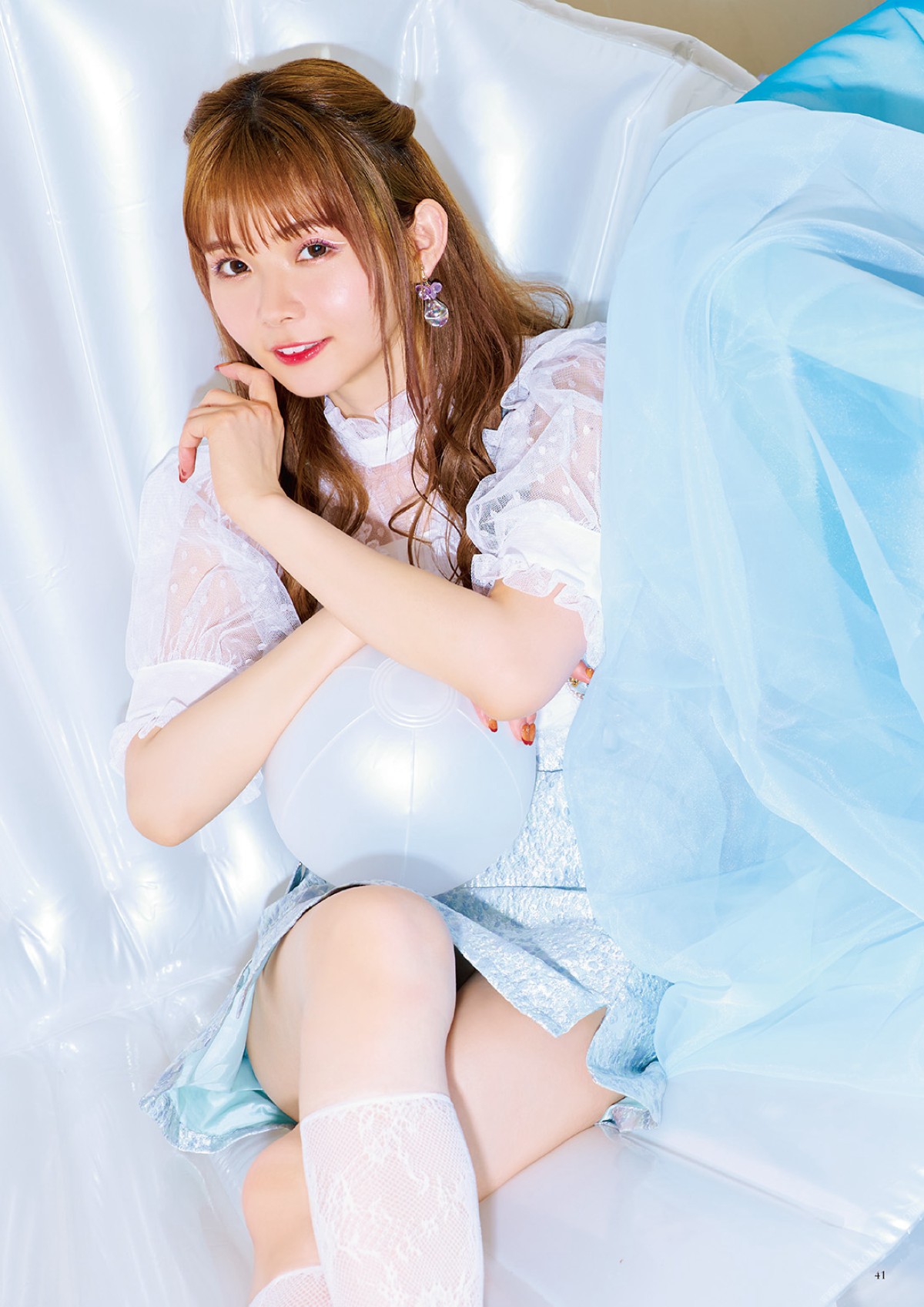 Photobook 2022 09 28 Nanaka Suwa 松浦果南 Happily Ever After 0041 8551628272.jpg