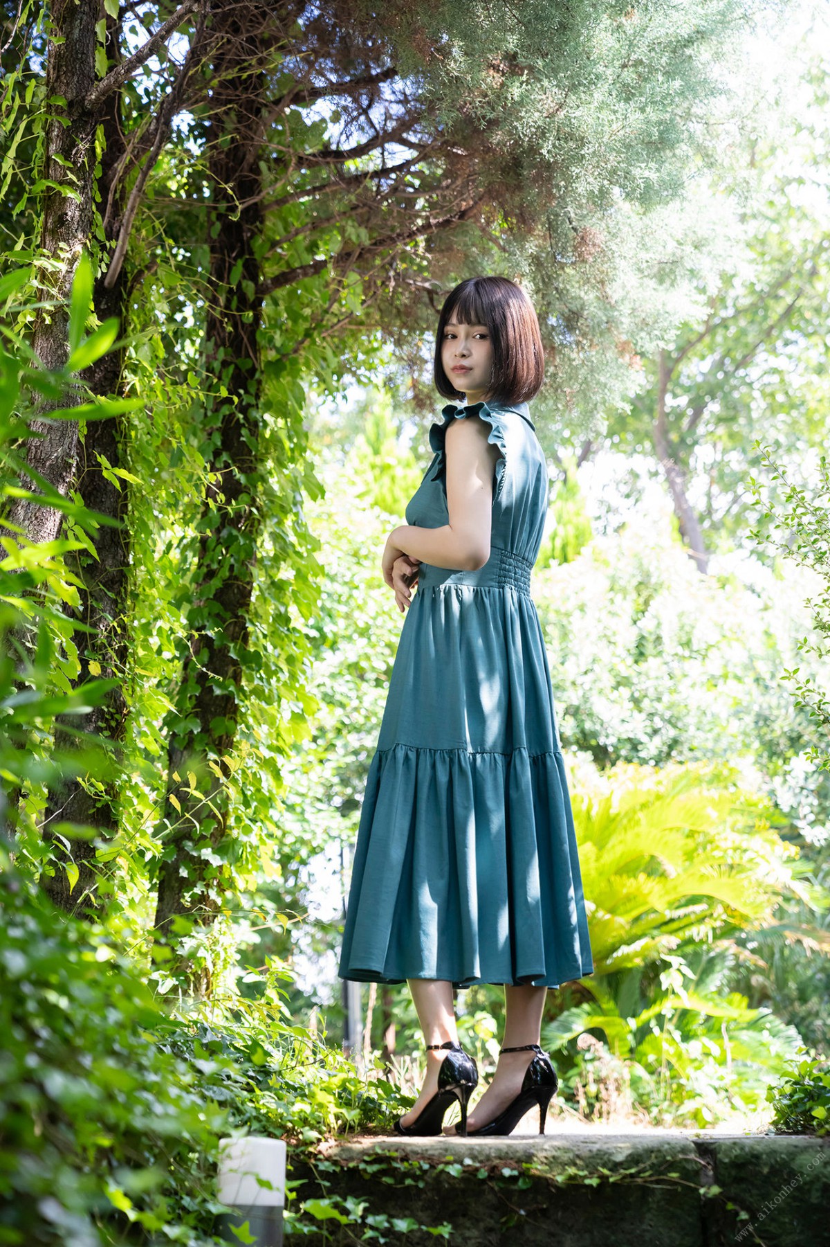 Photobook 2022 10 24 Kaede Hinata 日向かえで G milk Cinderella 0001 8129401695.jpg