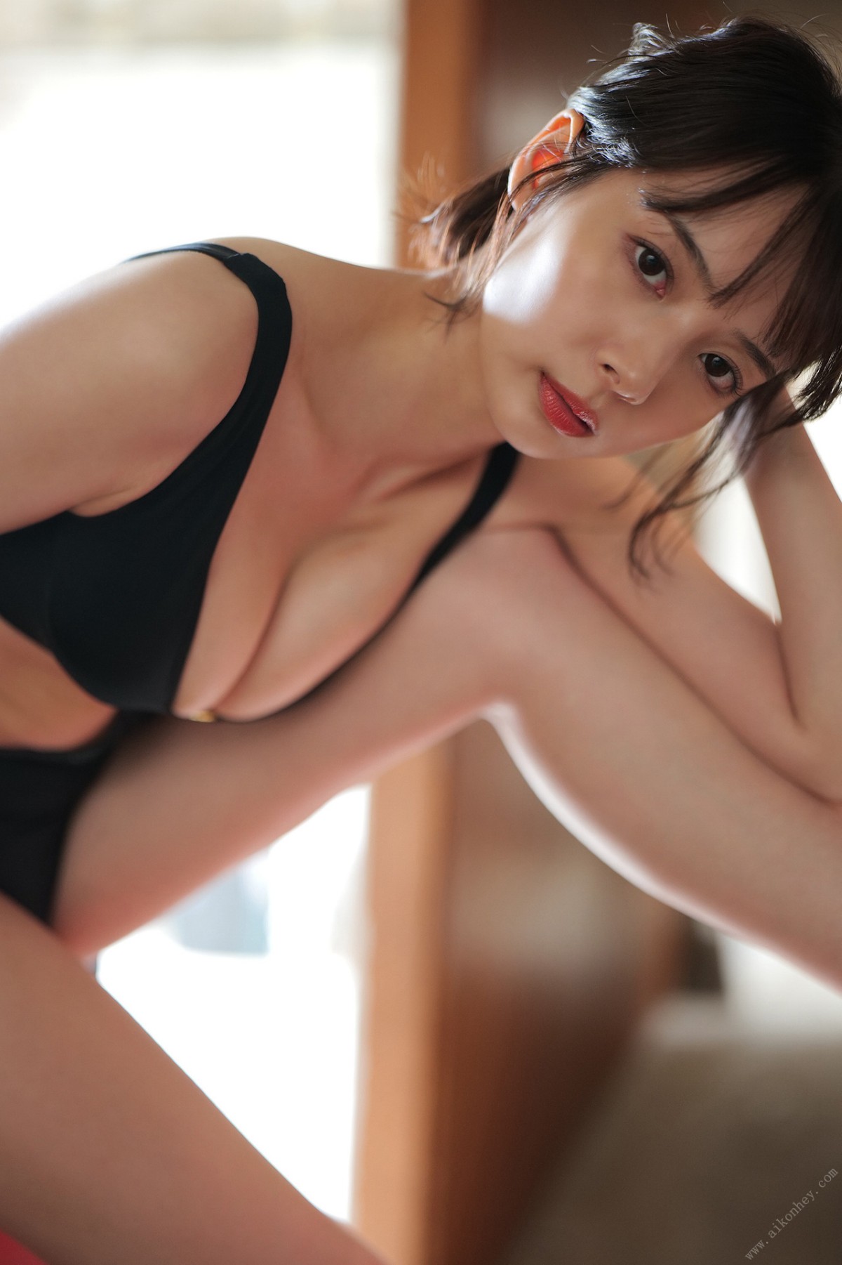 Photobook 2022 10 24 Okada Sayaka 岡田紗佳 Welcome to Okapi no Mori Weekly Post Digital Photo Book 0054 2719046768.jpg