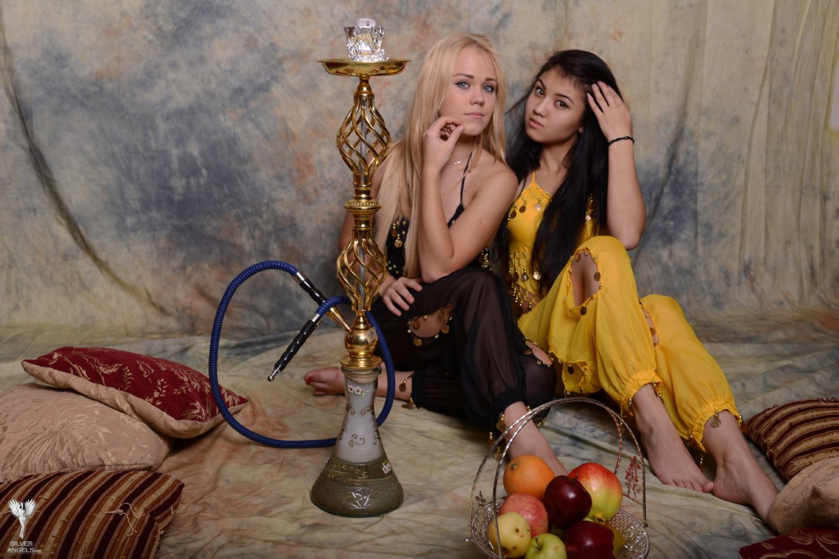 SilverAngels Irena And Karina Smoke 1 0105 9981425681.jpg