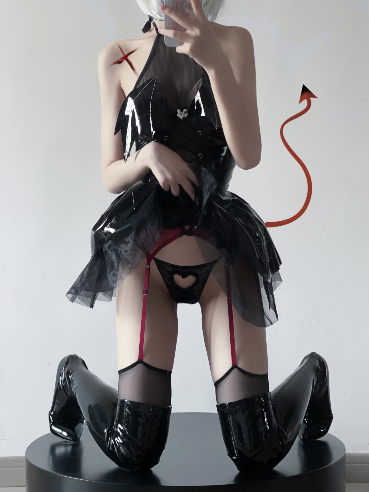 Coser@幼愛Youmeko Vol 007 吊带袜恶魔 0028 3344524500.jpg