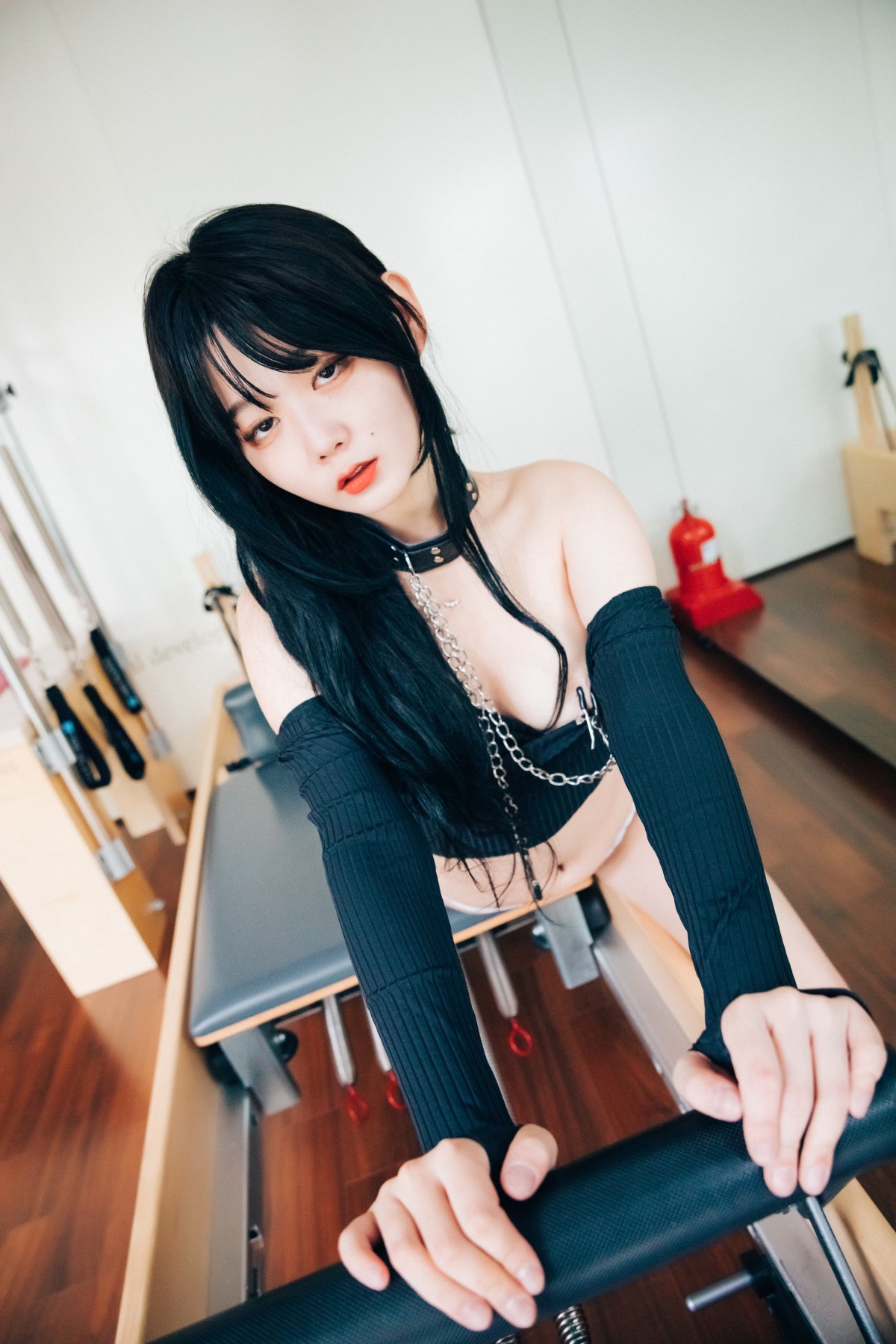 Loozy Zia 지아 Pilates Instructor Full Ver A 0071 4662730392.jpg