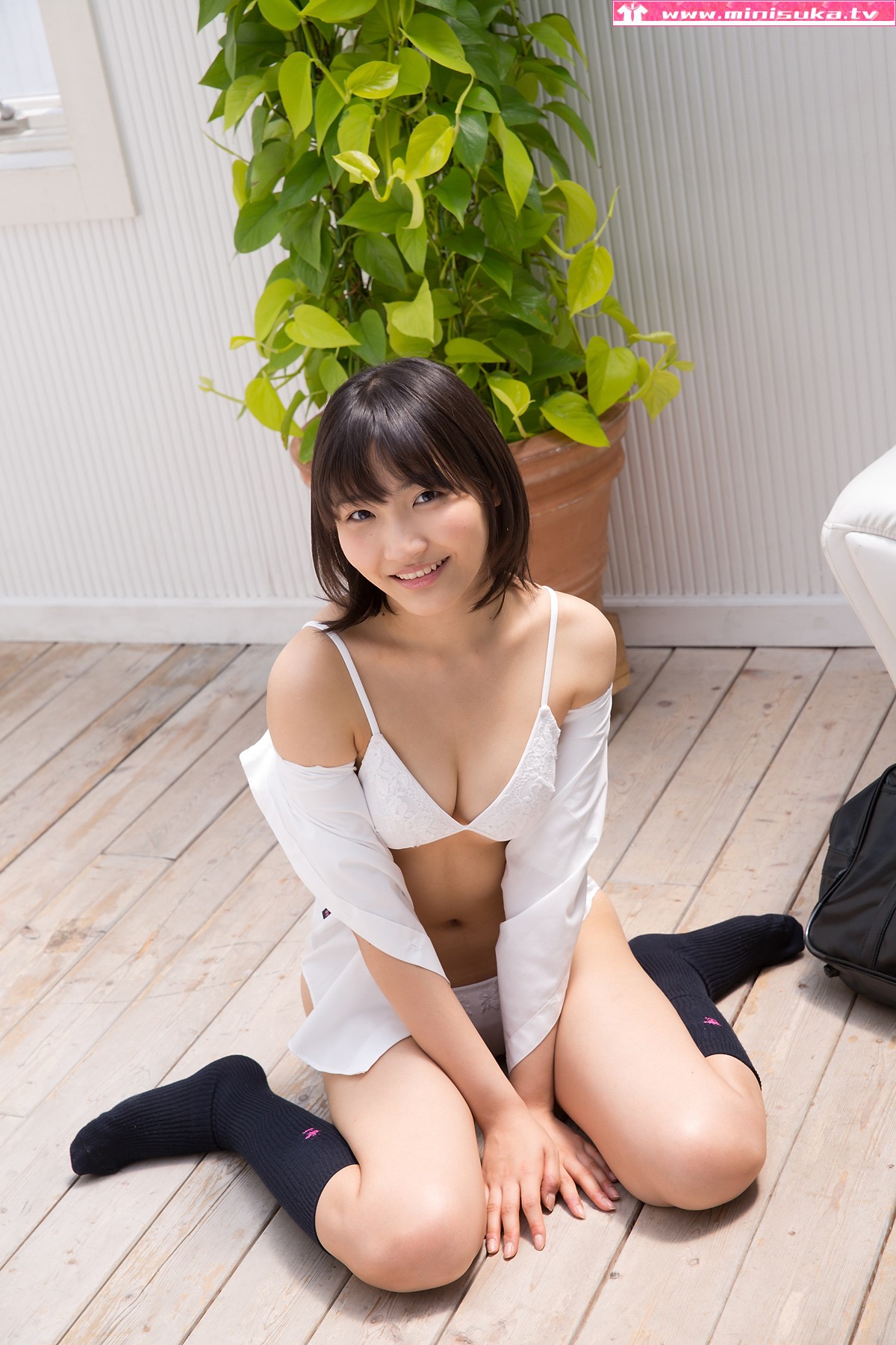 Minisuka tv Ryouka りょうか Regular Gallery 2 1 0041 7005111852.jpg