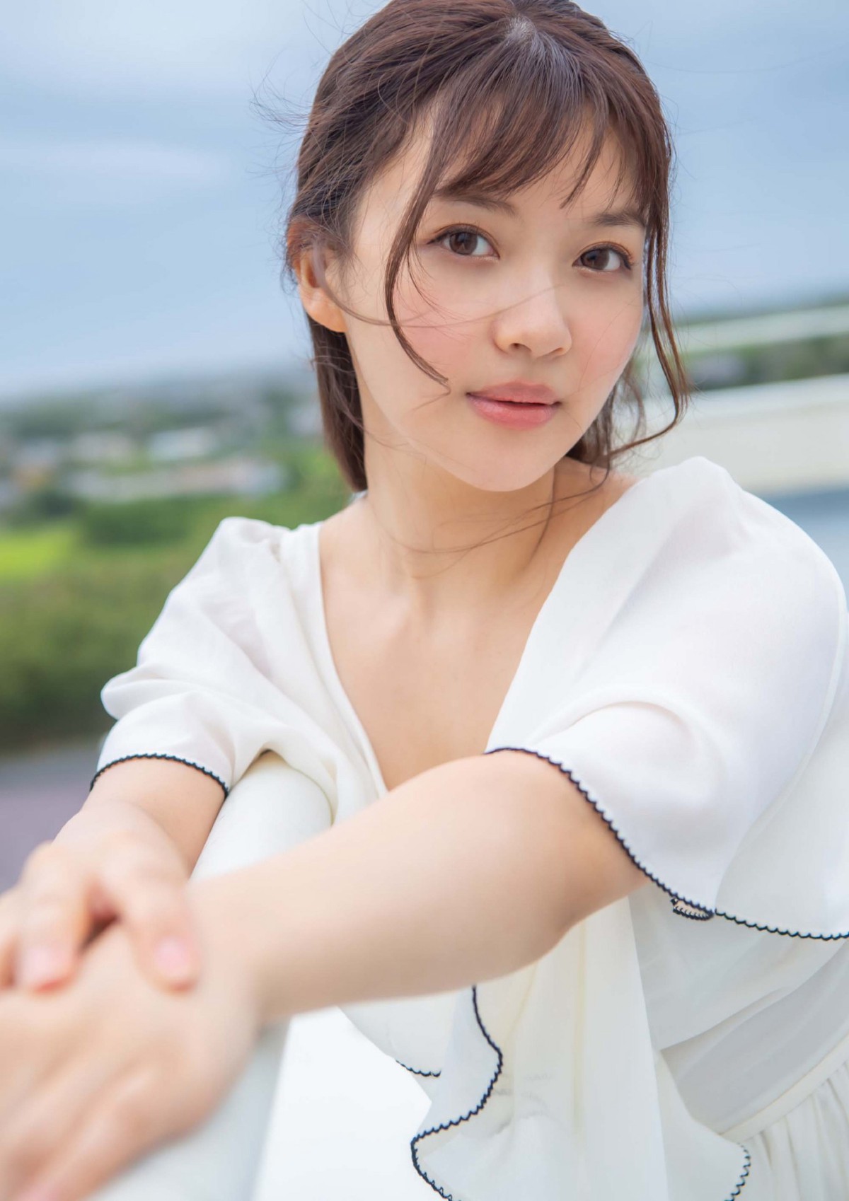 Photobook Rin Natsuki 夏木りん Endless Summer 0057 0153837602.jpg