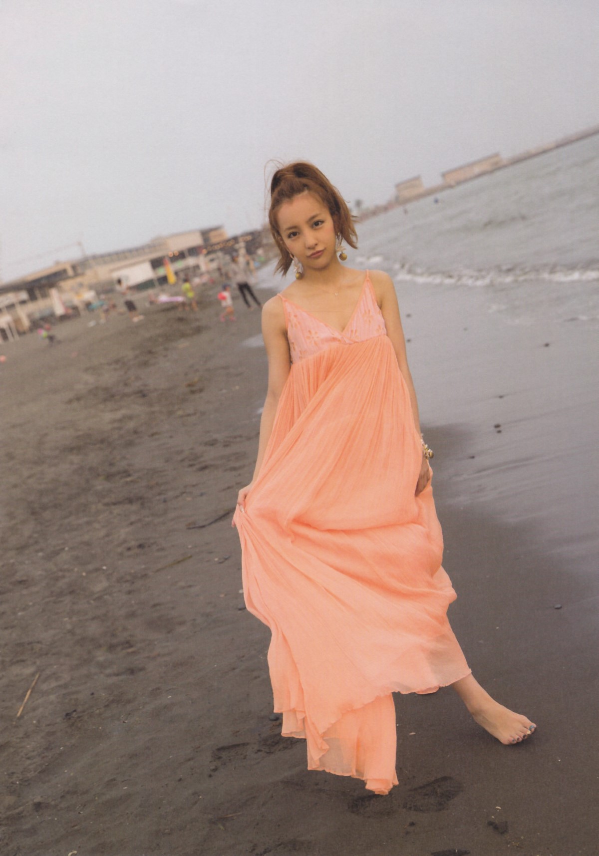 Photobook Tomomi Itano 板野友美 KB48 Graduation Commemorative Photobook Tomochin 0087 1685904437.jpg