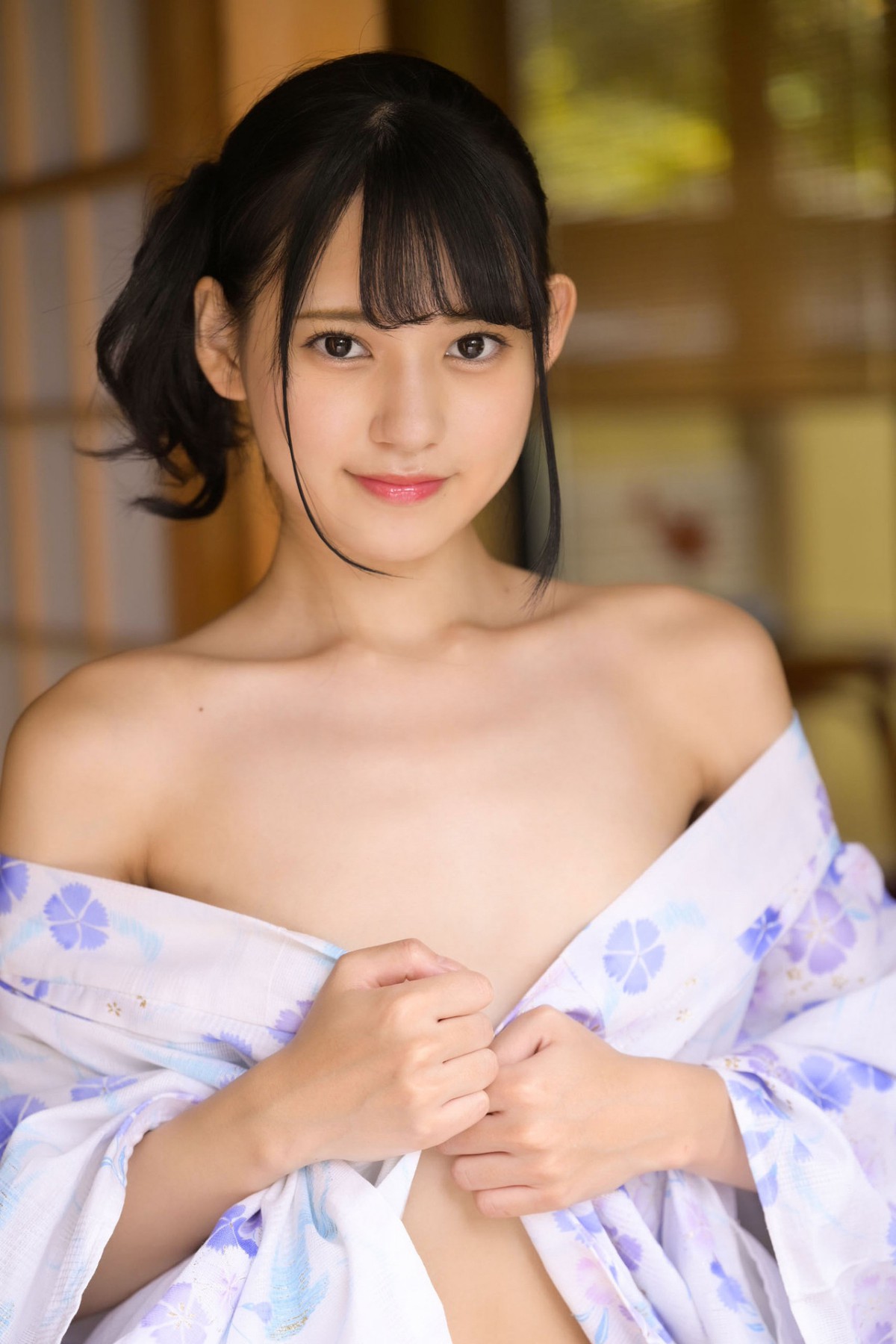 Photobook Umi Yatsugake 八掛うみ Prestige Pose Message 02 0003 0246024349.jpg