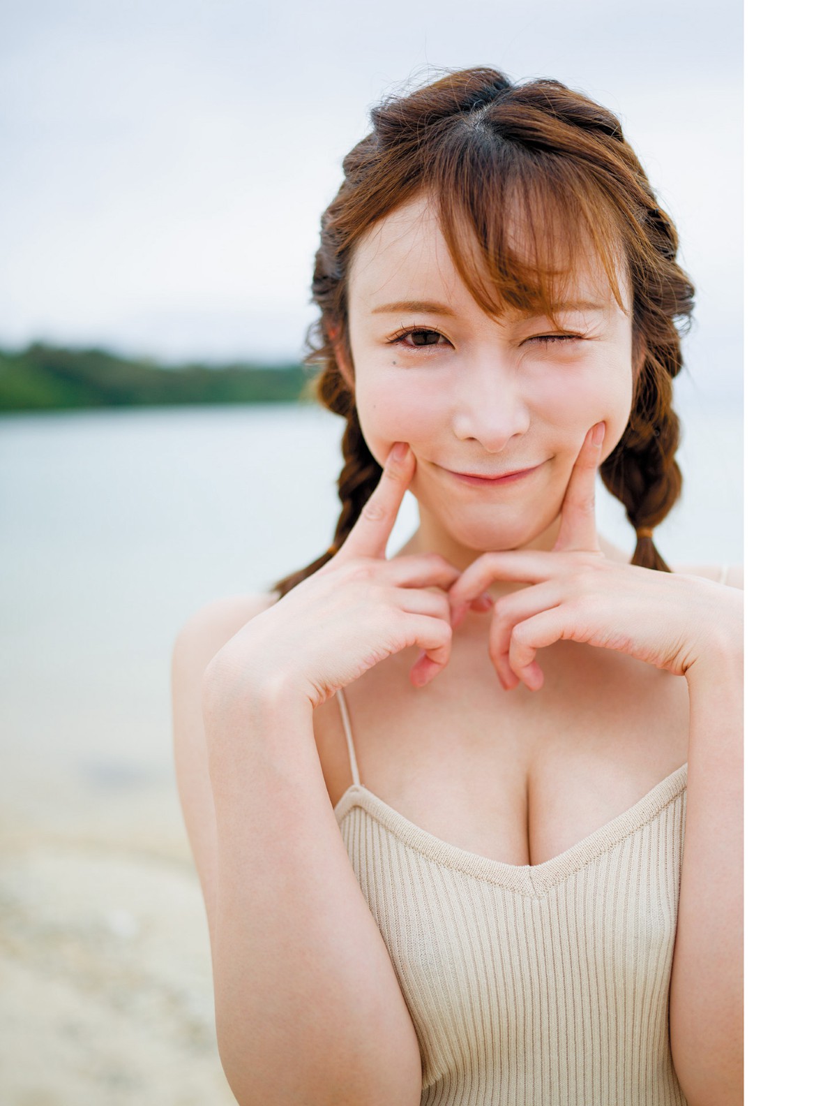 Photobook Unpai うんぱい 1st Photobook Up No Watermark 0005 2725434212.jpg