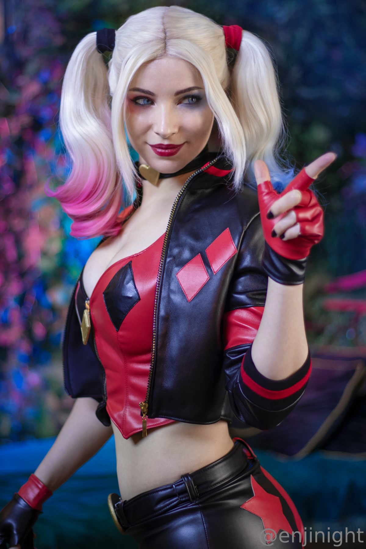 Enji Night Harley Quinn 0009 5579950575.jpg