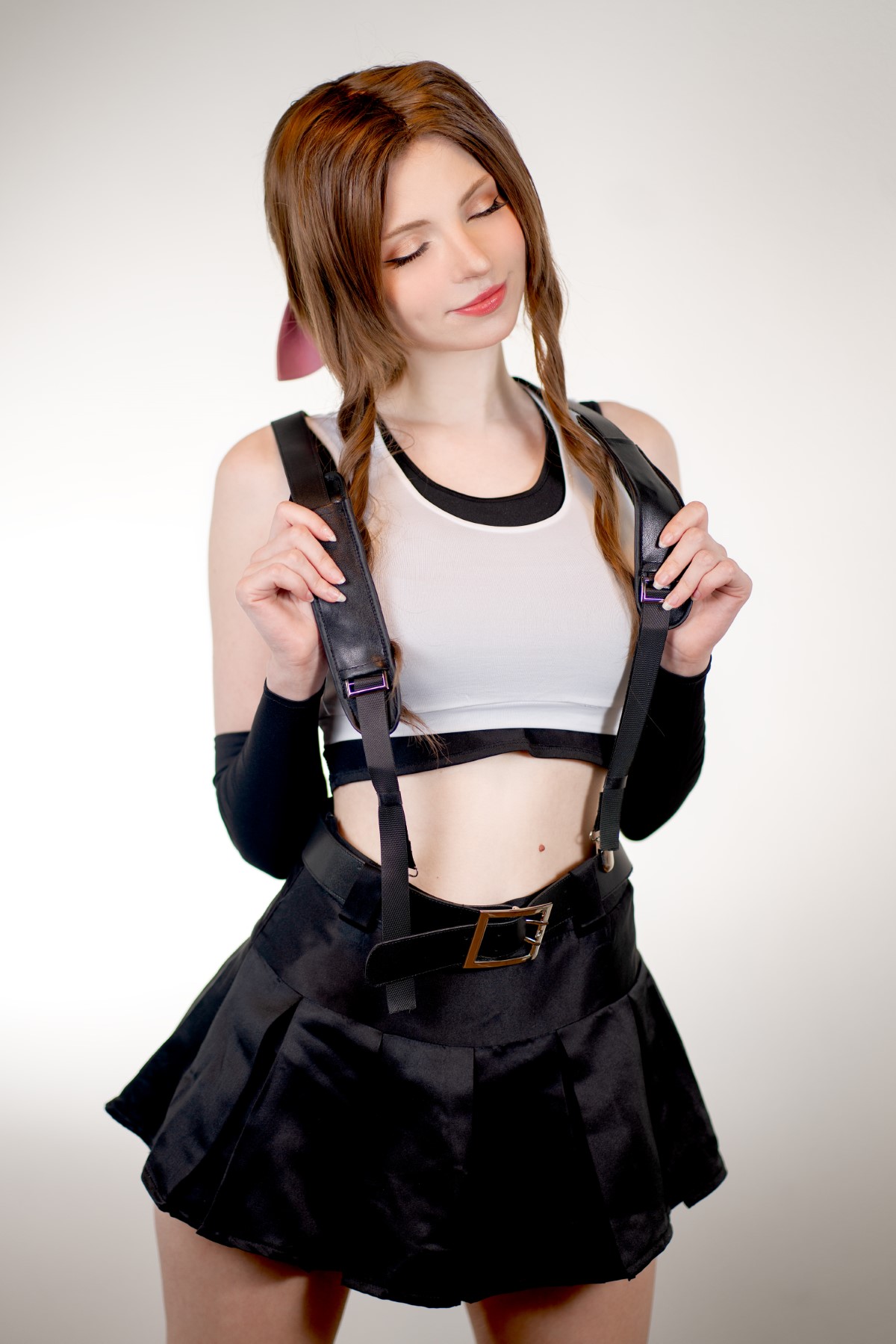 PeachMilky Aerith Tifa Outfit 0003 1113696368.jpg