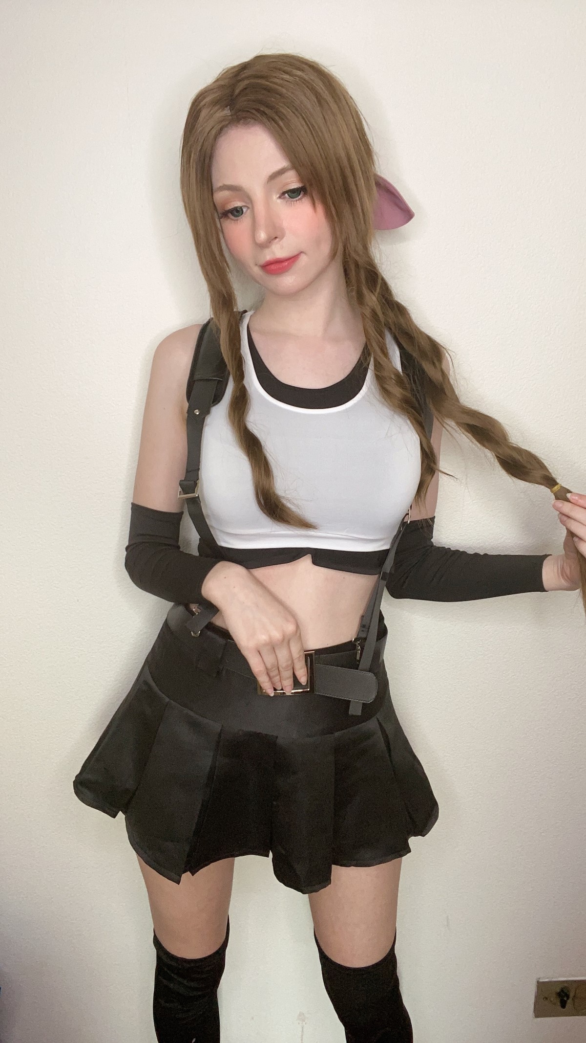 PeachMilky Aerith Tifa Outfit 0041 3630358534.jpg