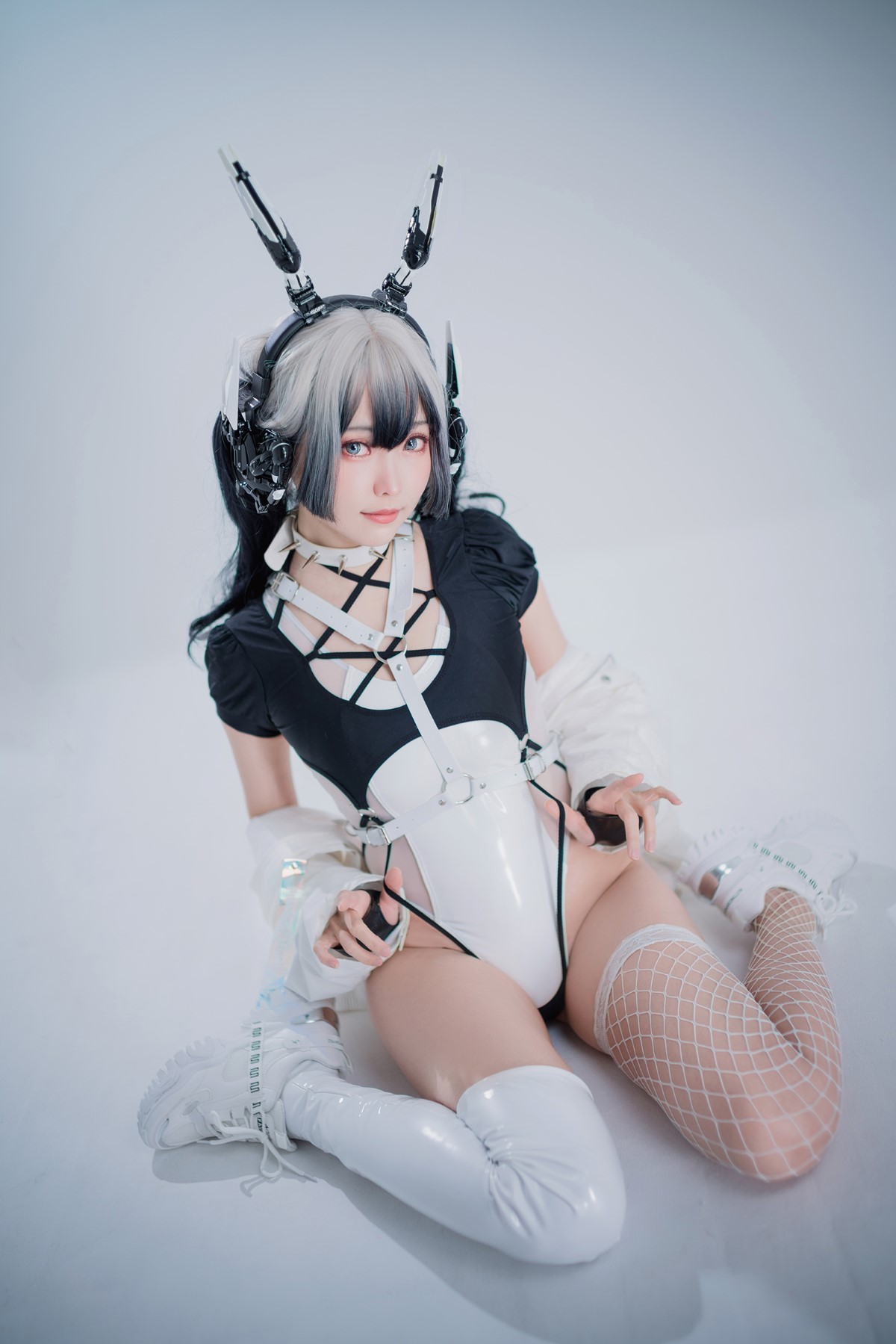 Coser@Ely Cyber Girl Blanche 0026 9501237856.jpg