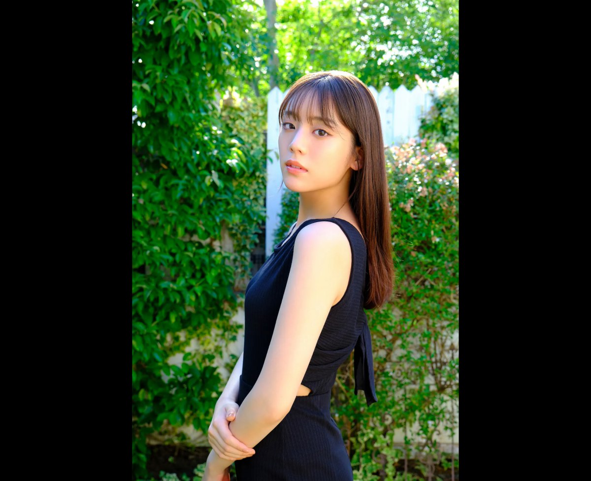 FRIDAY Digital Photo Asuka Kijima 貴島明日香 I Am By Your Side Complete Edition 0036 6997124892.jpg