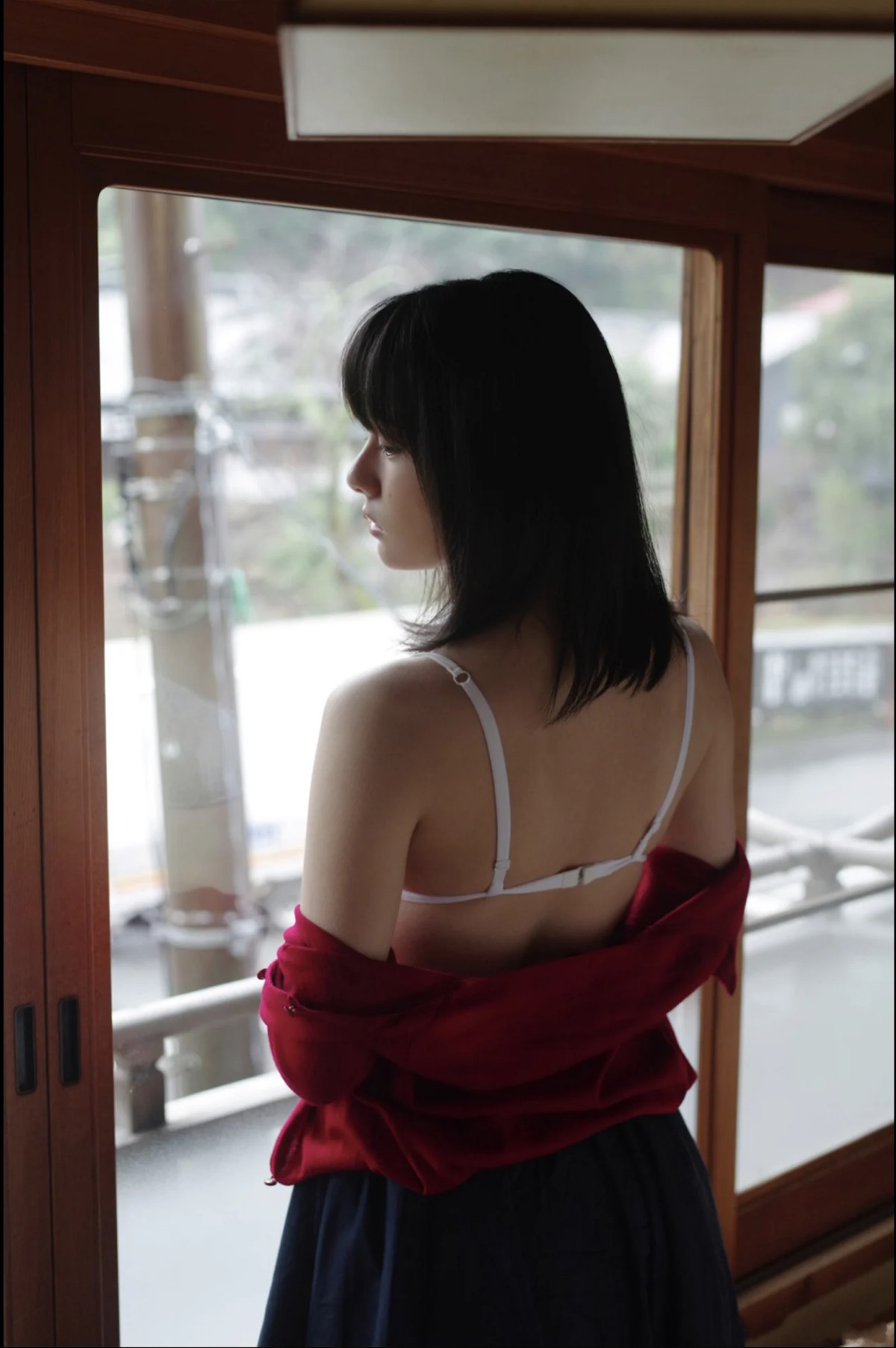 FRIDAY Digital Photo Hazuki Tsubasa 葉月つばさ Red Zone Special Edition Vol 1 0010 1072374499.jpg